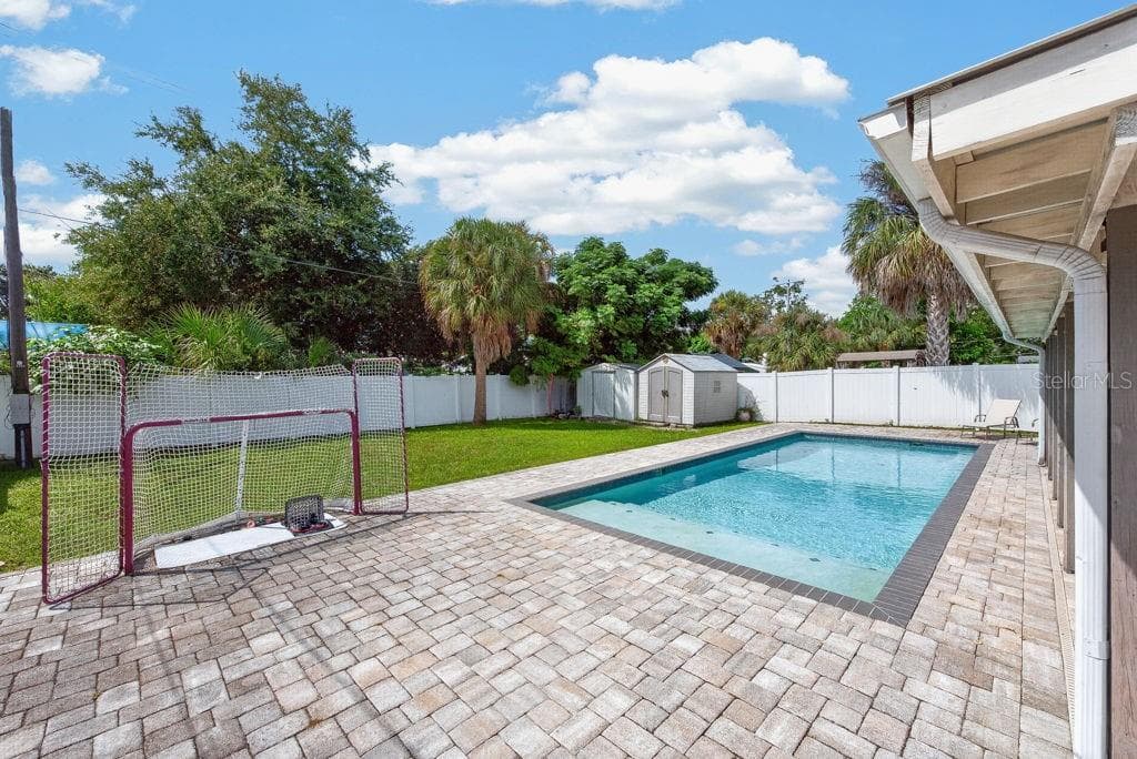 Single Family Residence at 4710 W TRILBY AVE, TAMPA, photo 51 of 65