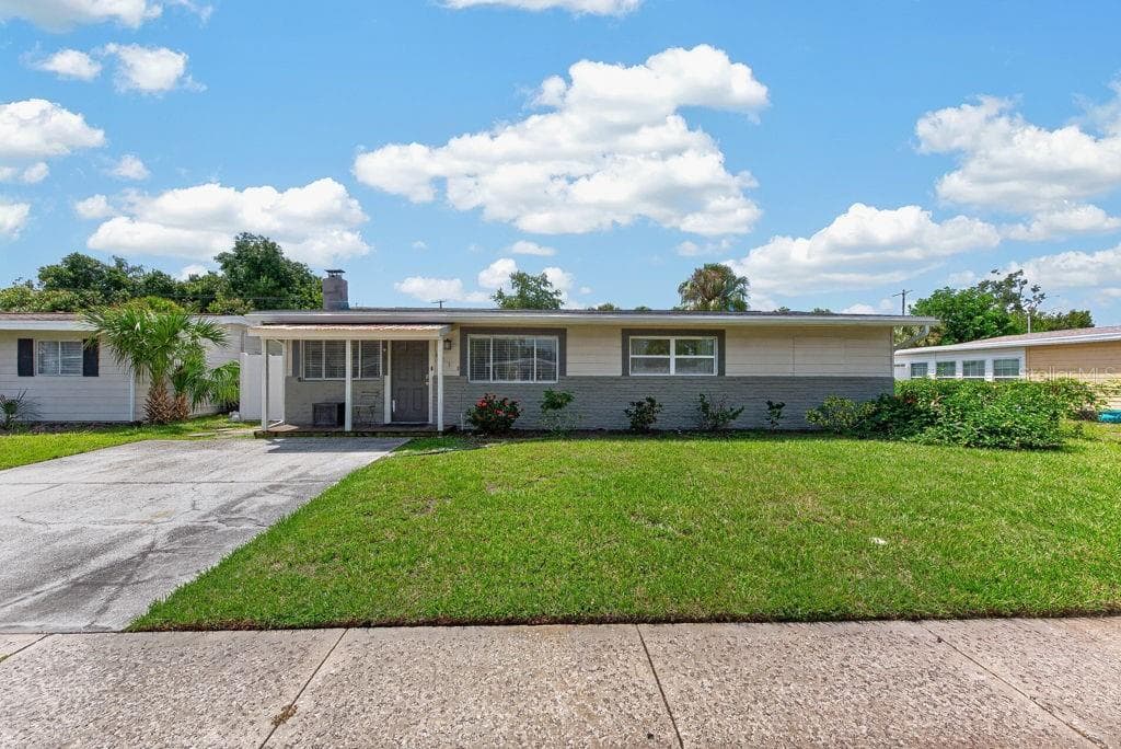 Single Family Residence at 4710 W TRILBY AVE, TAMPA, photo 56 of 65
