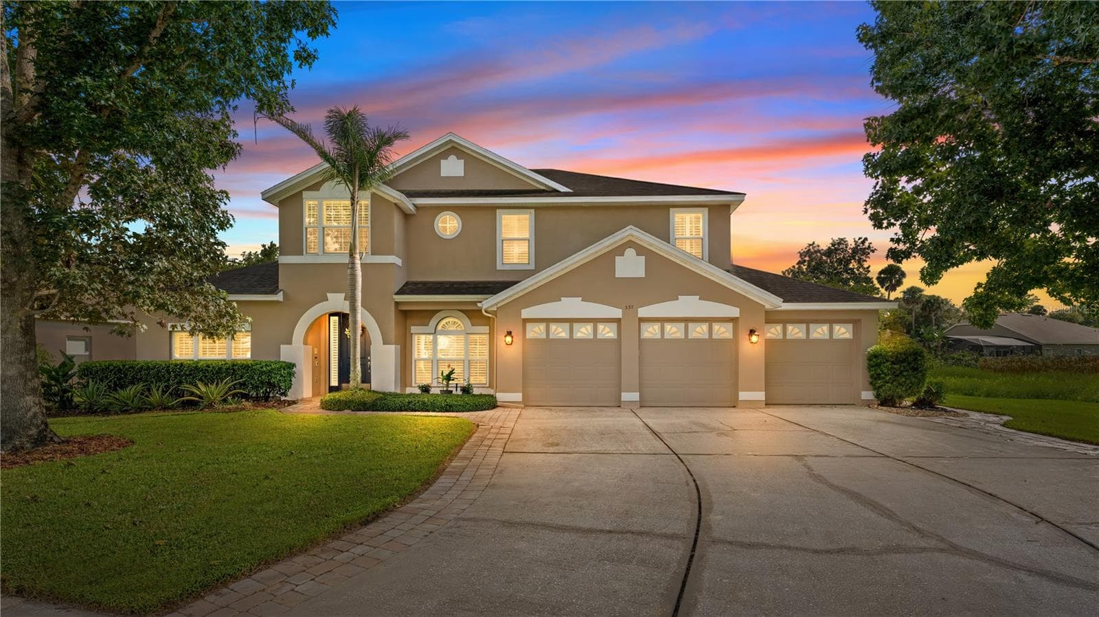337 TWELVE OAKS DR