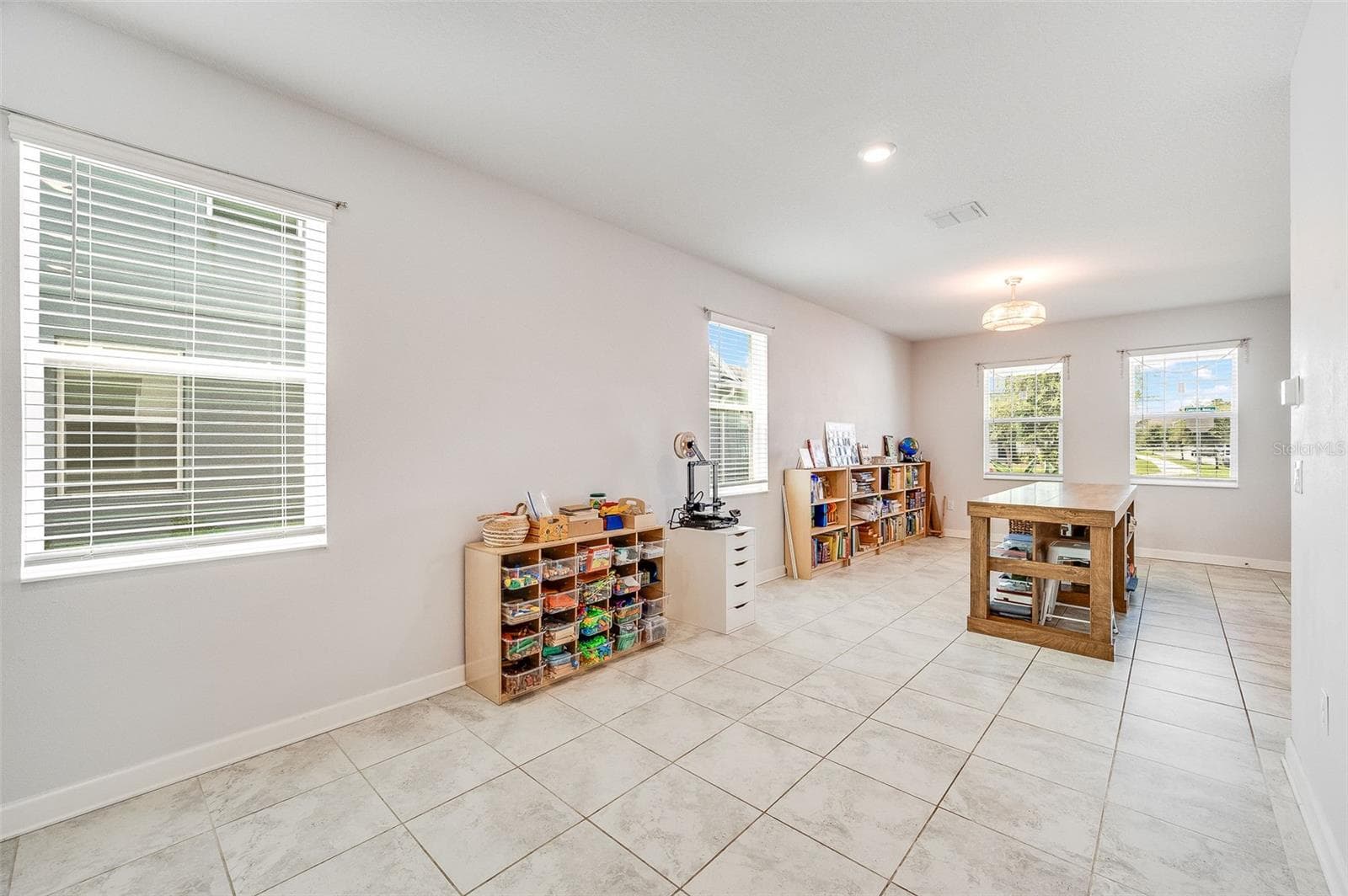 Single Family Residence at 2353 CRESCENT MOON ST, KISSIMMEE, photo 38 of 91
