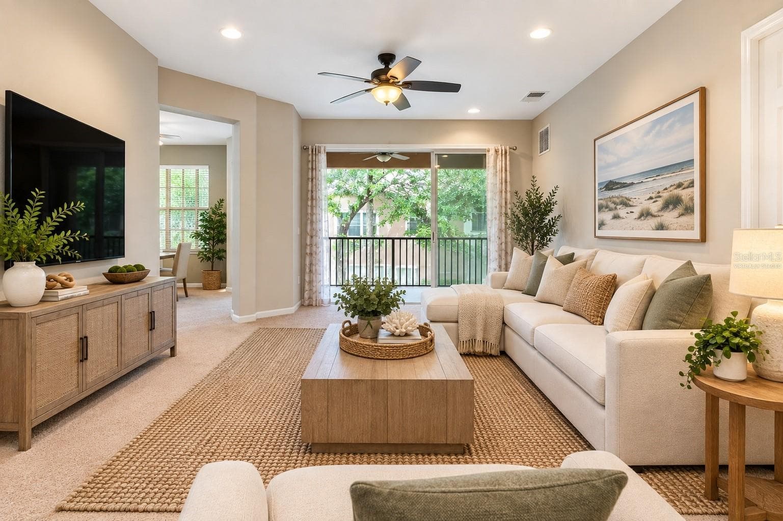 Virtually Staged - 899 LANTERN WAY #201, CLEARWATER