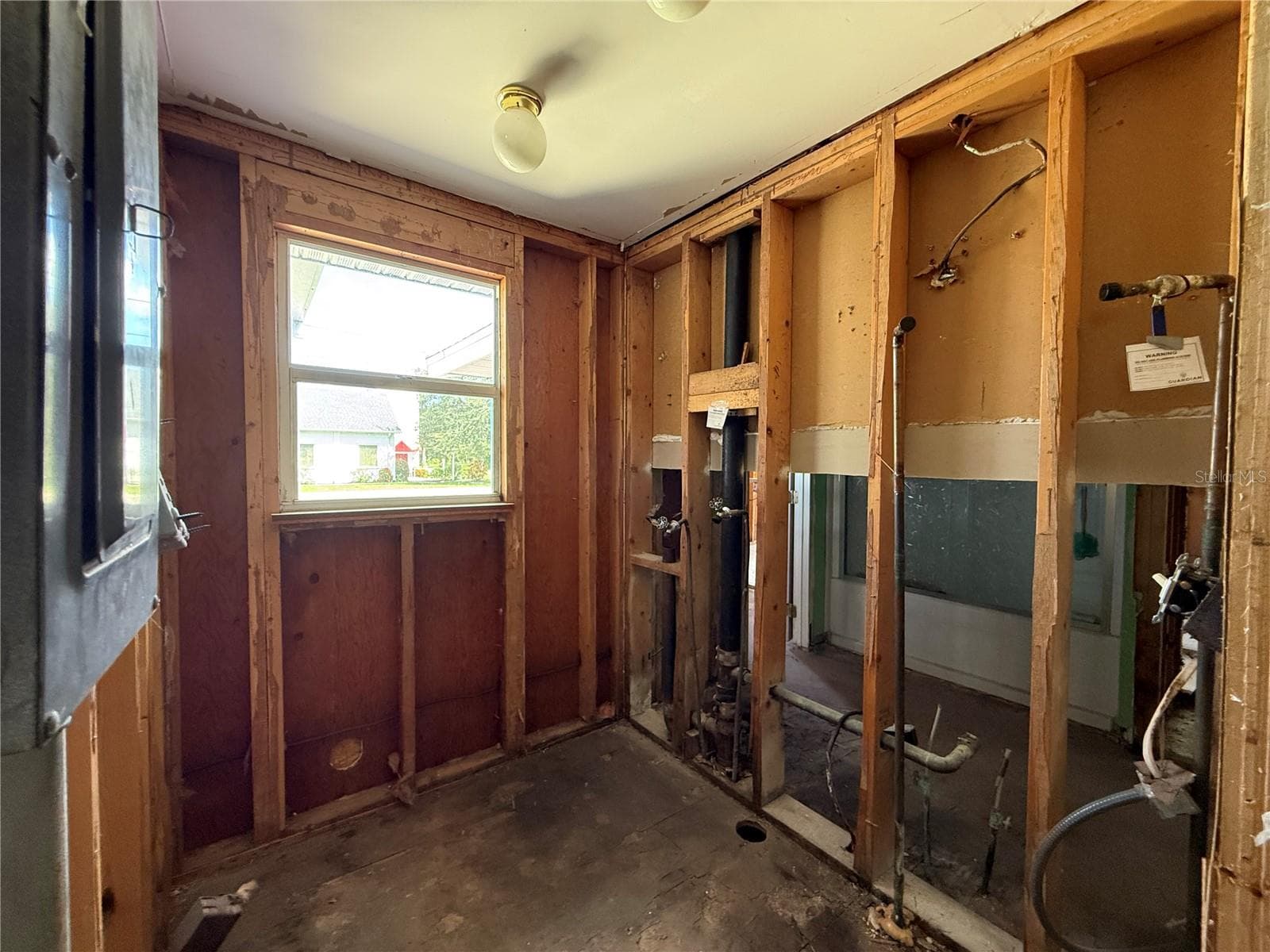 LAUNDRY ROOM - 4449 PARMELY ST, PORT CHARLOTTE