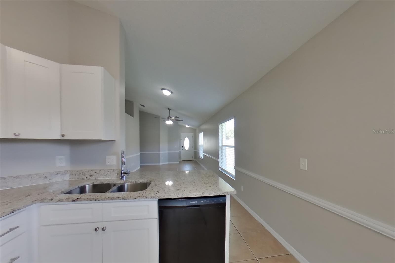 Single Family Residence at ORLANDO, photo 5 of 16
