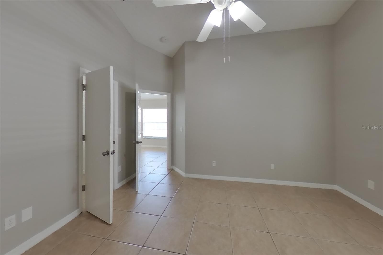 Single Family Residence at ORLANDO, photo 7 of 16