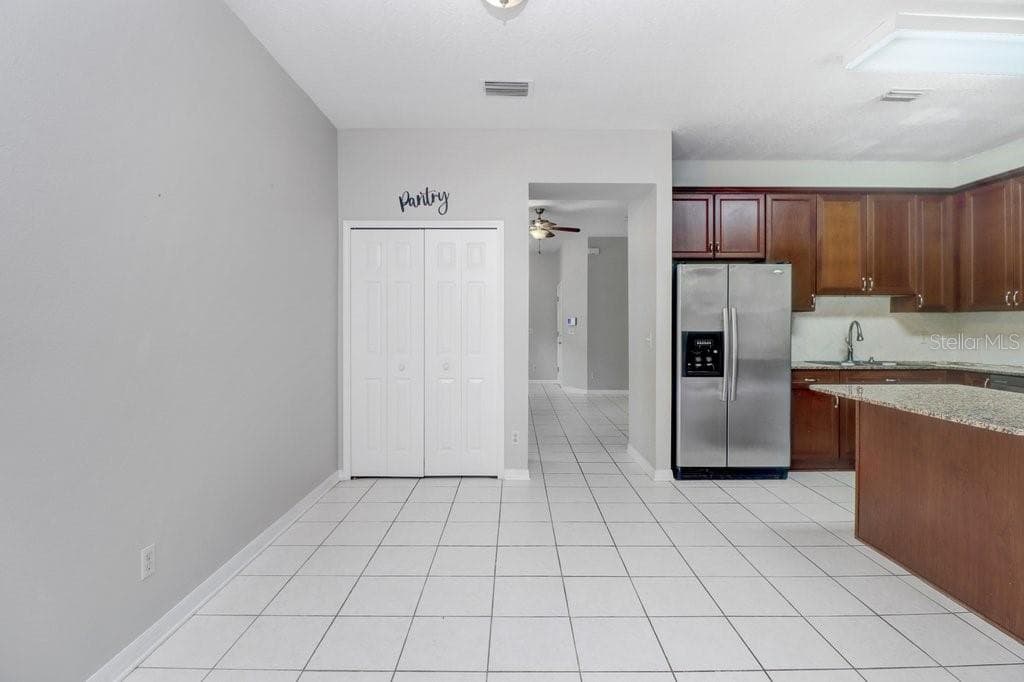 Townhouse at 9228 STONE RIVER PL, RIVERVIEW, photo 10 of 41