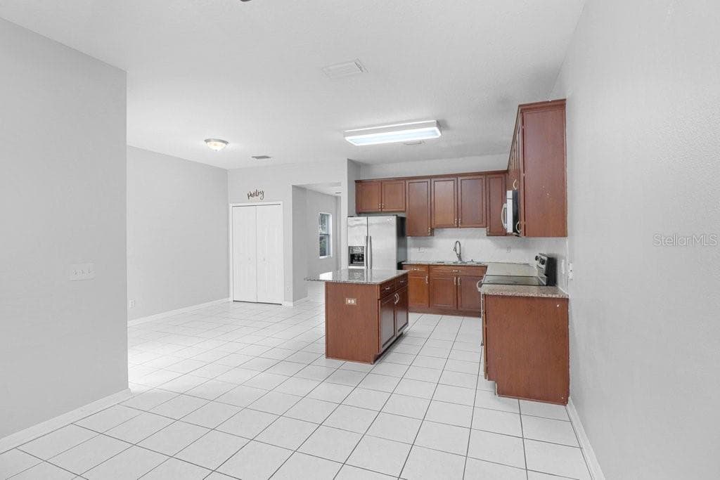 Townhouse at 9228 STONE RIVER PL, RIVERVIEW, photo 15 of 41