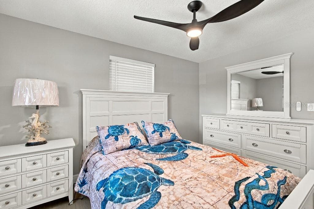 Single Family Residence at 10744 DRUMMOND RD, TAMPA, photo 47 of 73