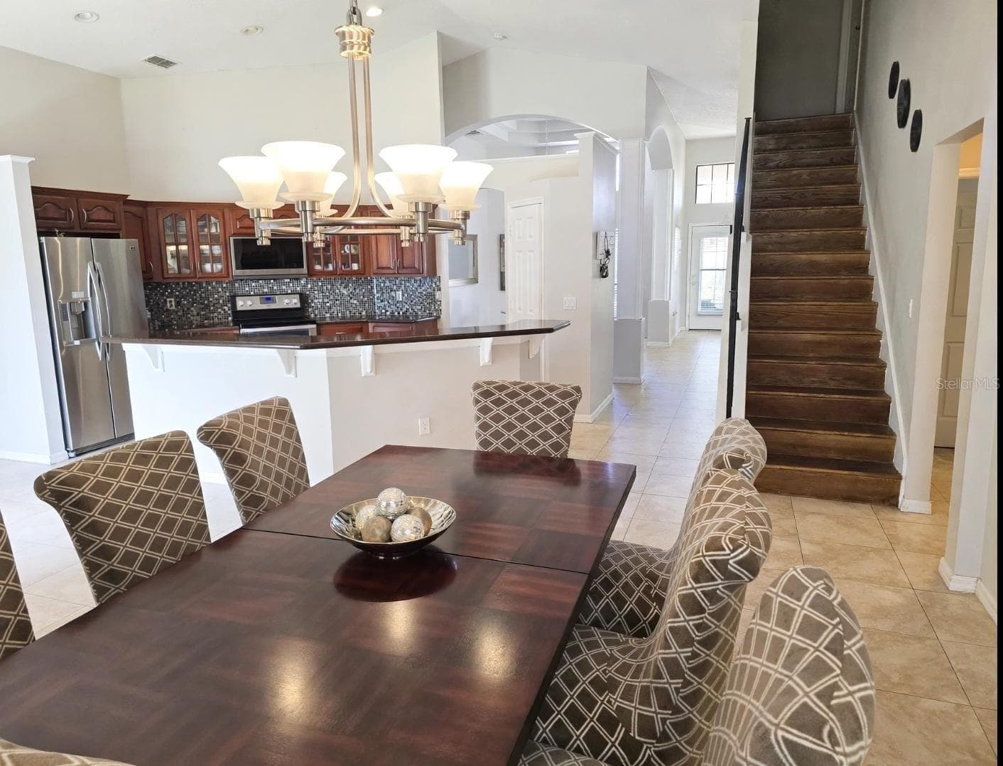 Dining room table - 1651 RIVER BIRCH AVE, OVIEDO