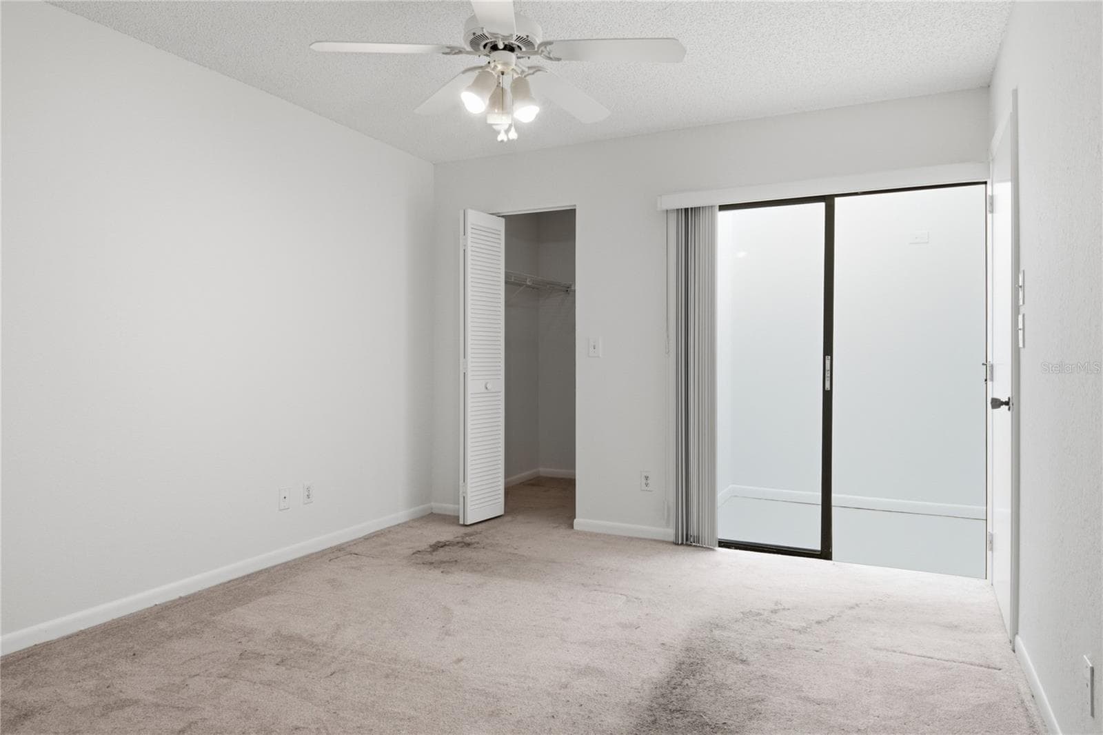 Townhouse at 135 PINEWINDS BLVD, OLDSMAR, photo 42 of 49