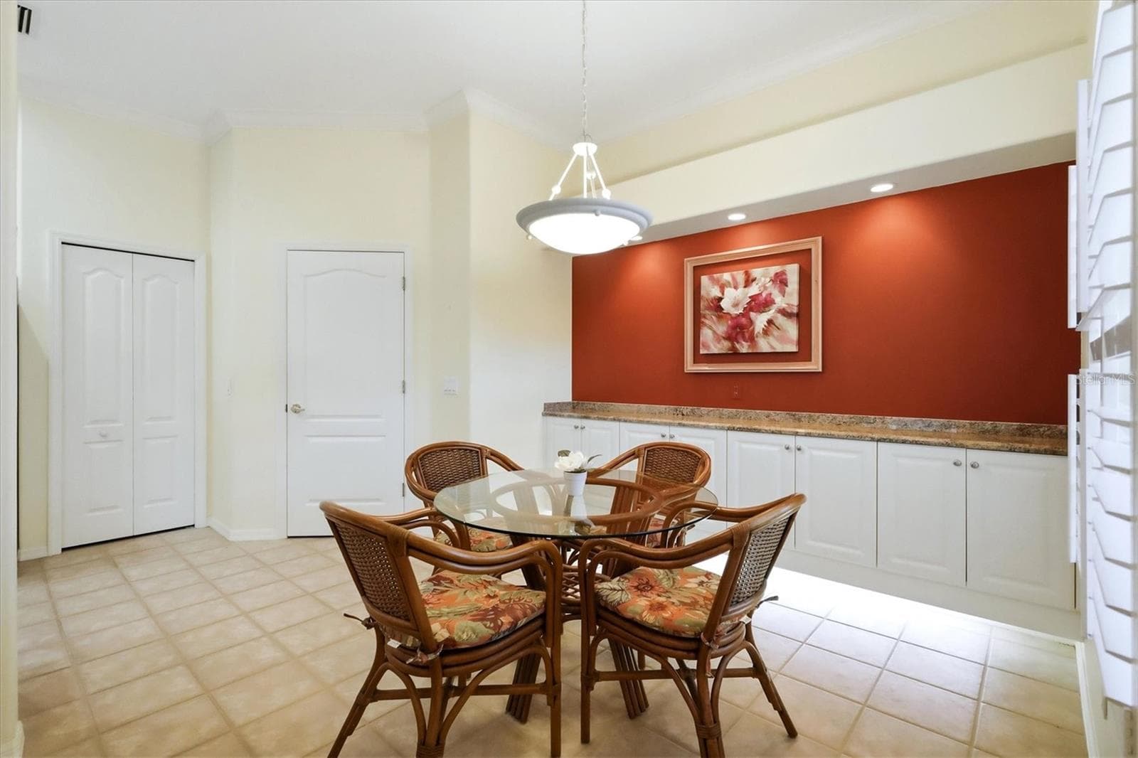 Villa at 9413 FOREST HILLS CIR, SARASOTA, photo 17 of 90