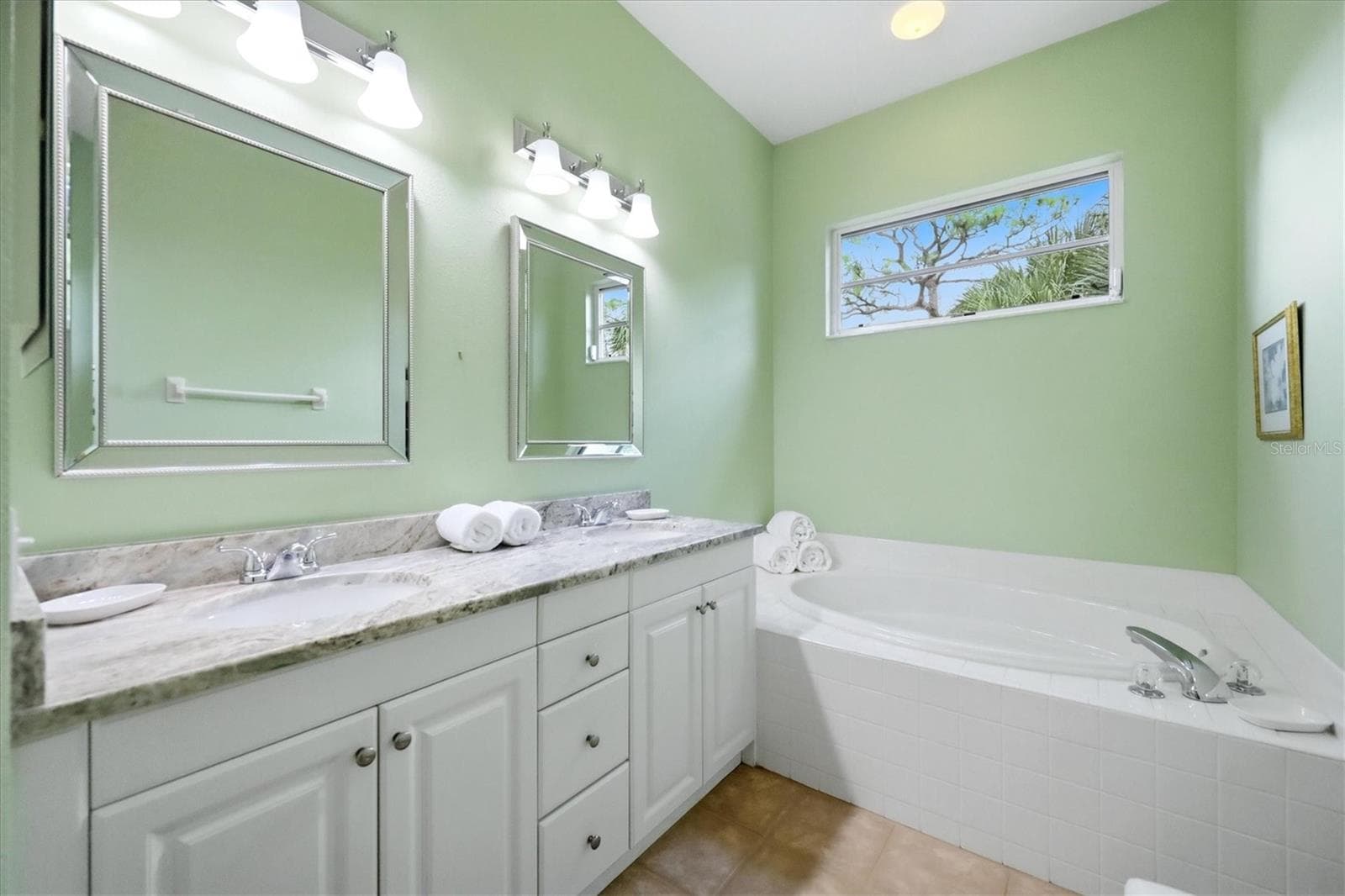 Villa at 9413 FOREST HILLS CIR, SARASOTA, photo 26 of 90