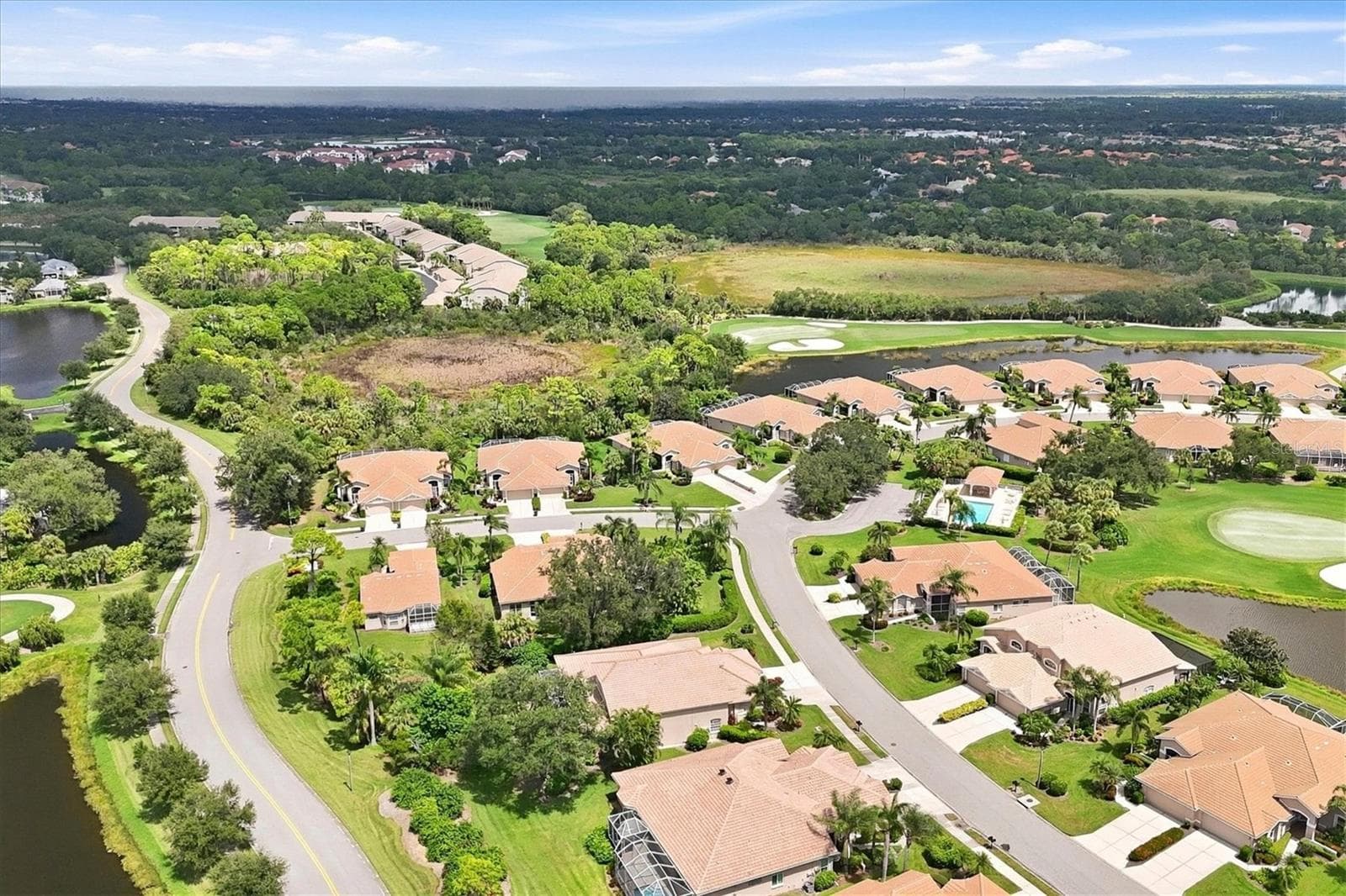 Villa at 9413 FOREST HILLS CIR, SARASOTA, photo 38 of 90