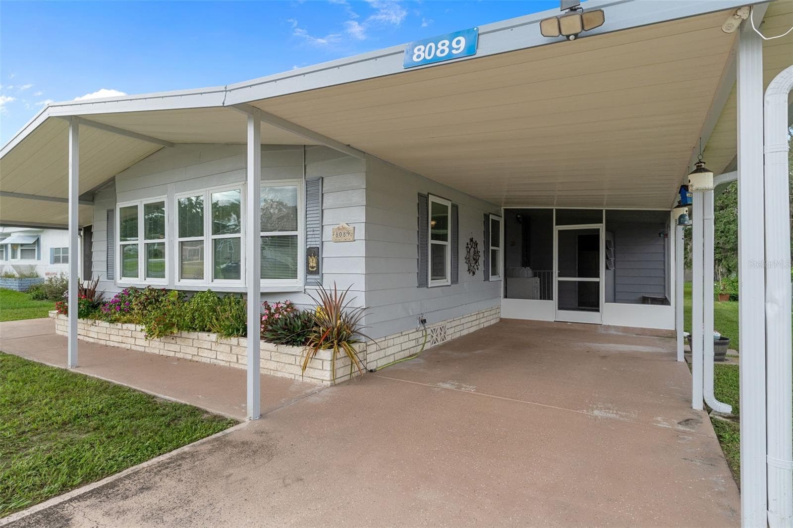 Manufactured Home at 8089 HIGHPOINT BLVD, BROOKSVILLE, photo 4 of 45