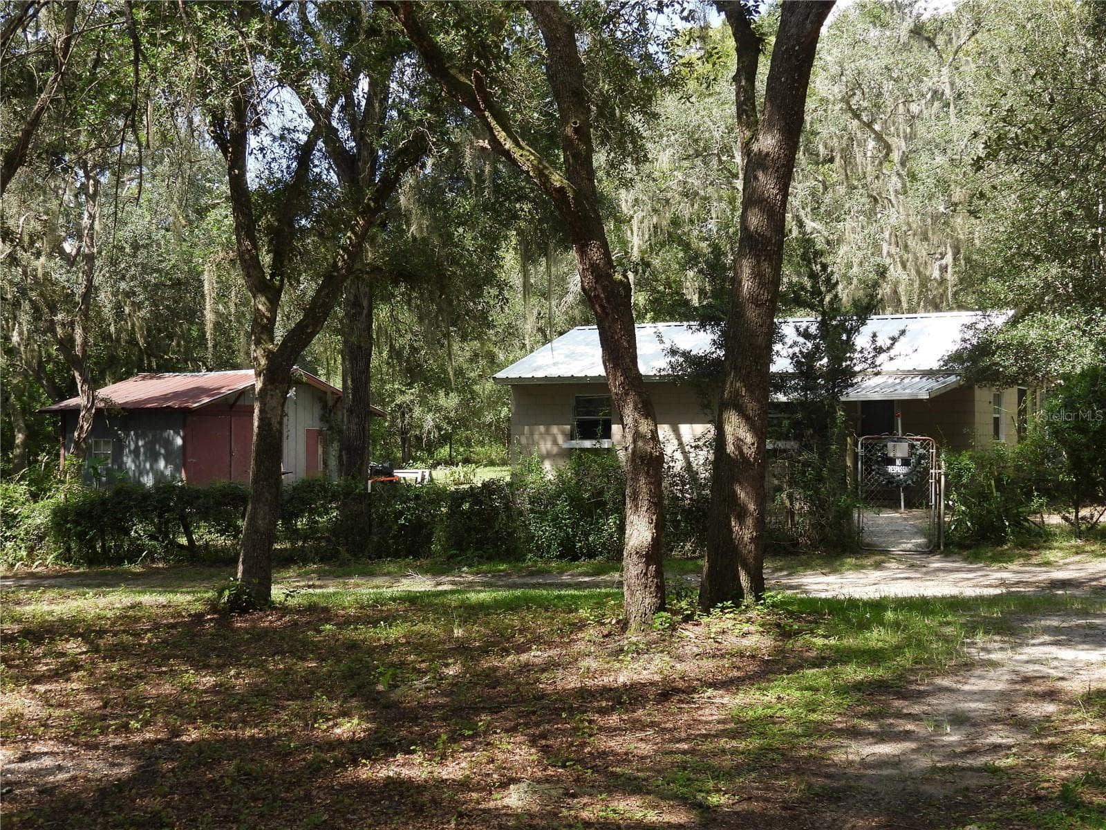Lots of oaks and shade - 12214 SE 112TH AVENUE RD, BELLEVIEW