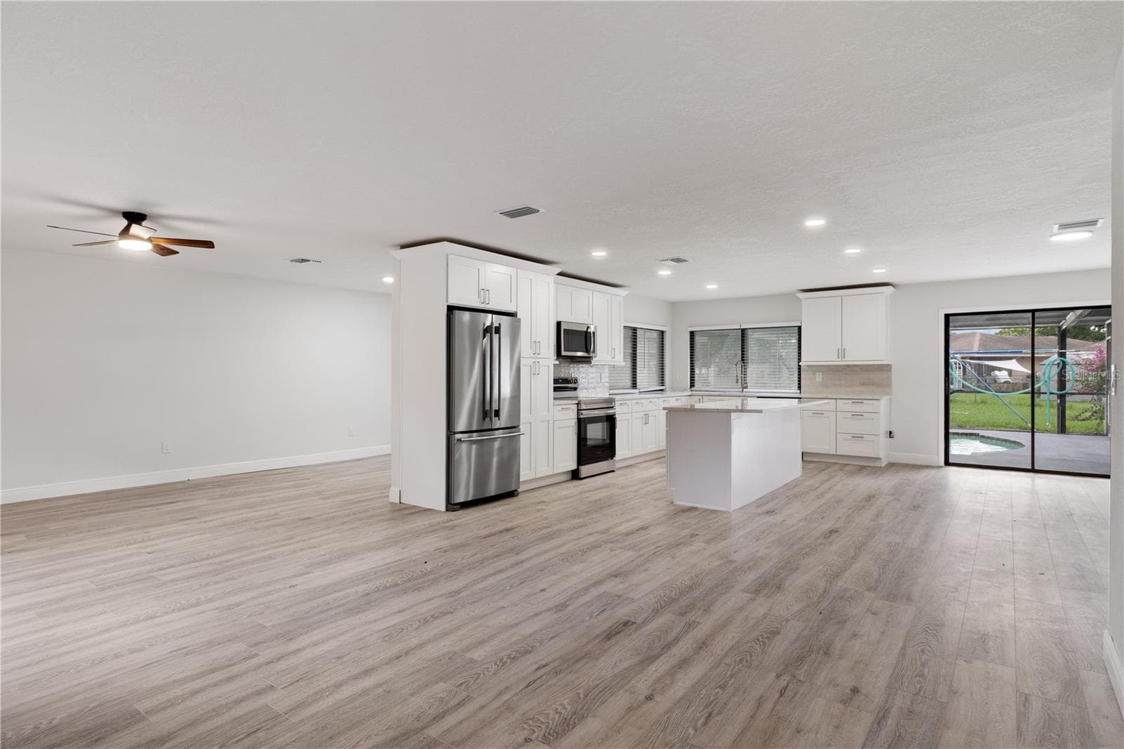 Single Family Residence at 10380 LAFOY RD, SPRING HILL, photo 37 of 74