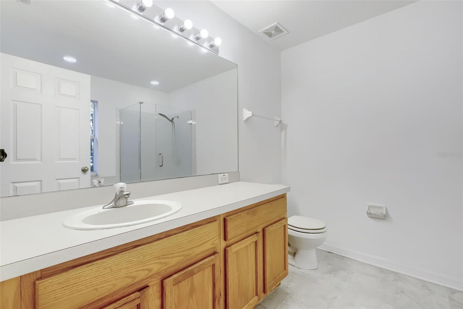Single Family Residence at 7902 CITRUS BLOSSOM DR, LAND O LAKES, photo 15 of 31