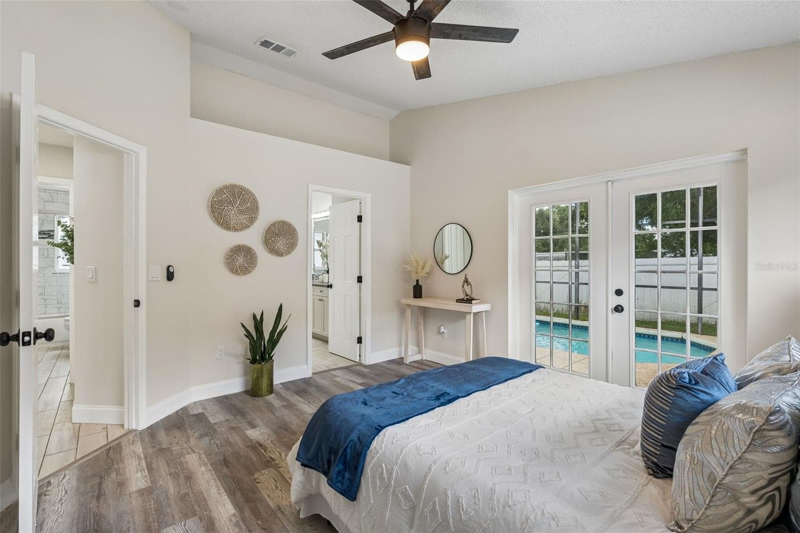 Single Family Residence at 1320 OAK GROVE CT, KISSIMMEE, photo 11 of 22