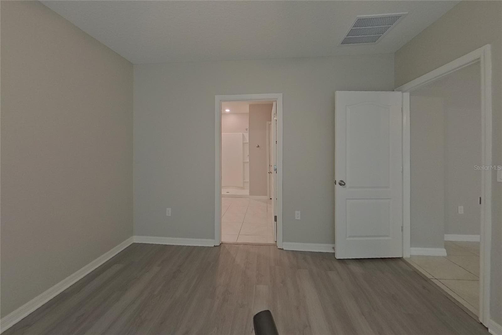Single Family Residence at MOUNT DORA, photo 8 of 18