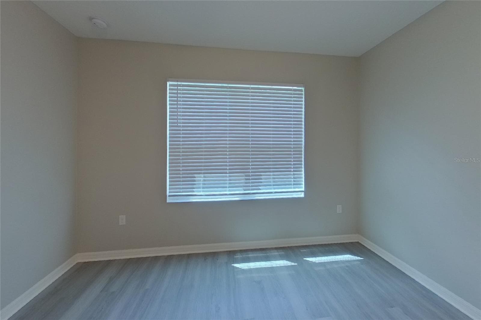 Single Family Residence at MOUNT DORA, photo 9 of 18