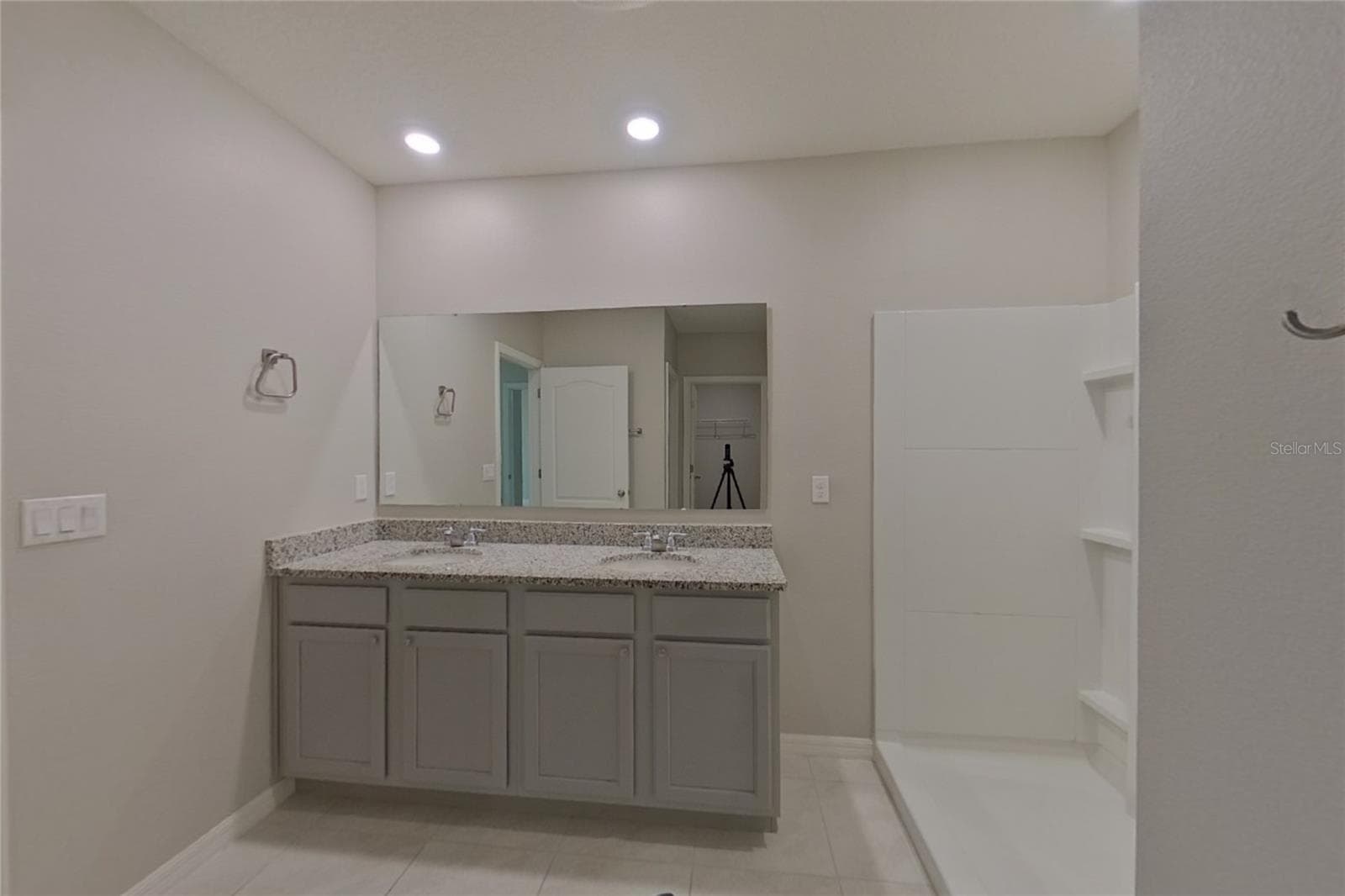 Single Family Residence at MOUNT DORA, photo 10 of 18