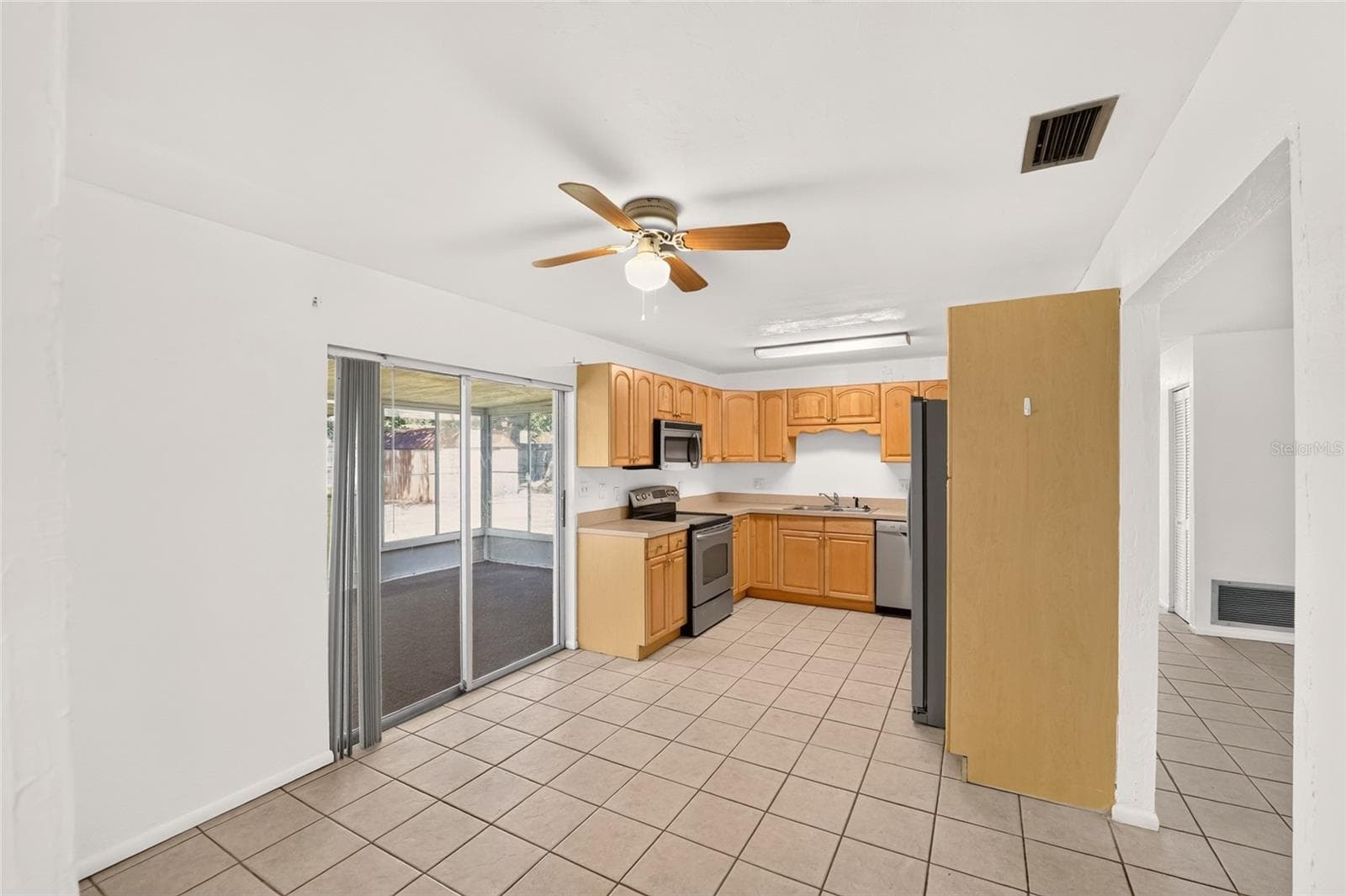 Single Family Residence at 5730 NW 29TH TER, GAINESVILLE, photo 14 of 54