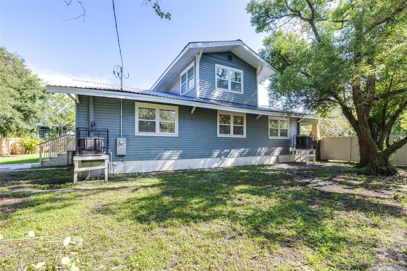 Single Family Residence at 2000 N 32ND ST, TAMPA, photo 38 of 49