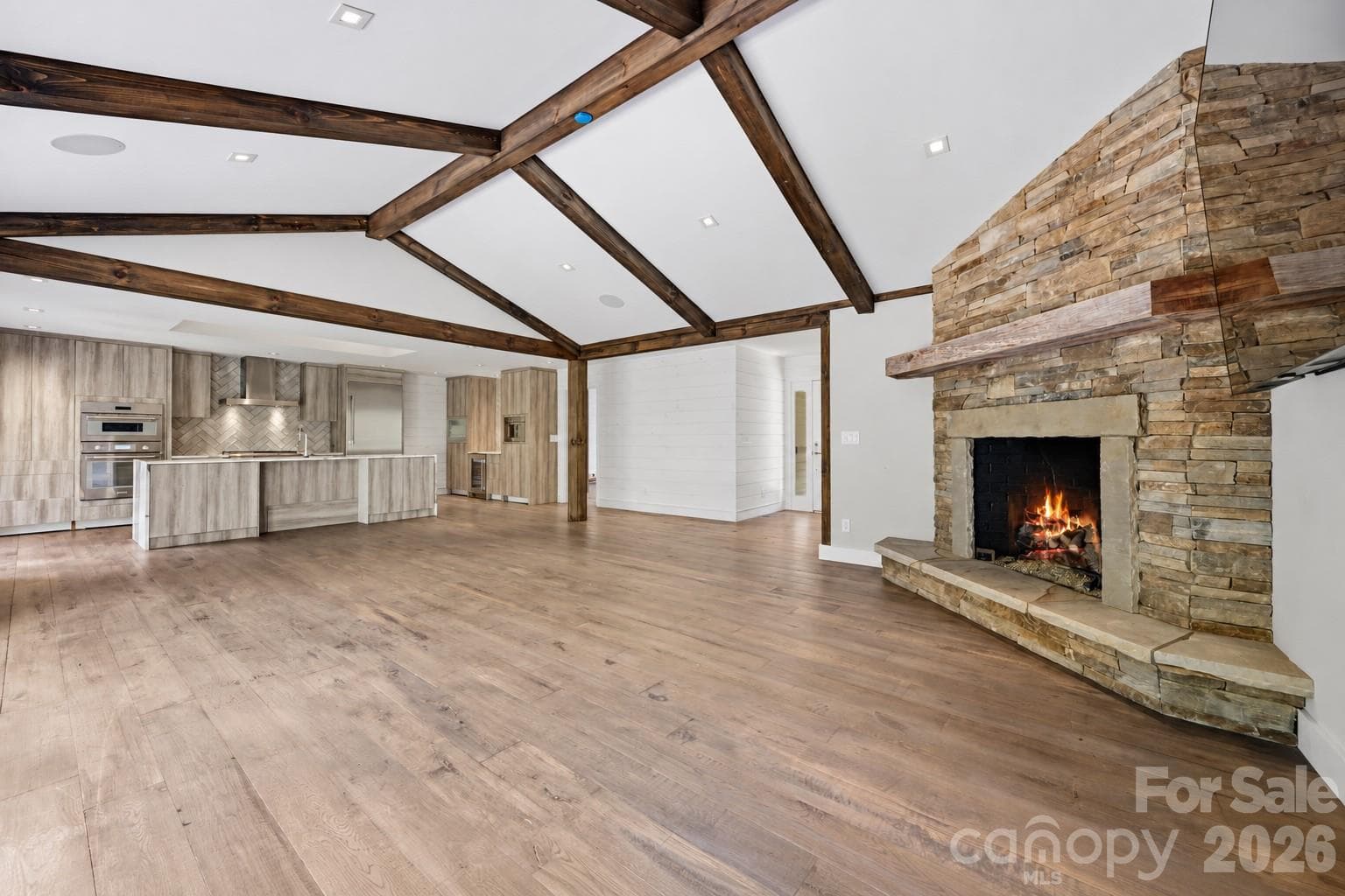 Condominium at 659 Clubhouse Drive, Banner Elk, photo 3 of 48
