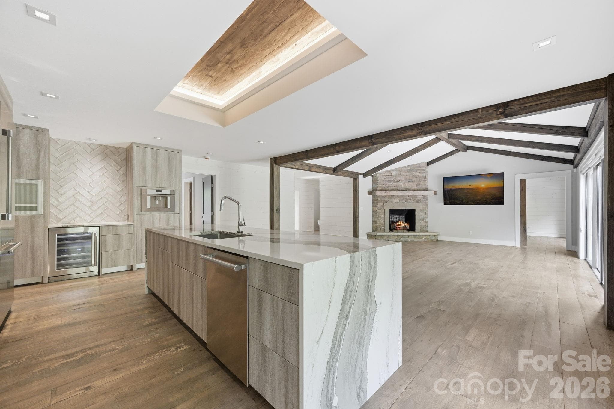 Condominium at 659 Clubhouse Drive, Banner Elk, photo 6 of 48