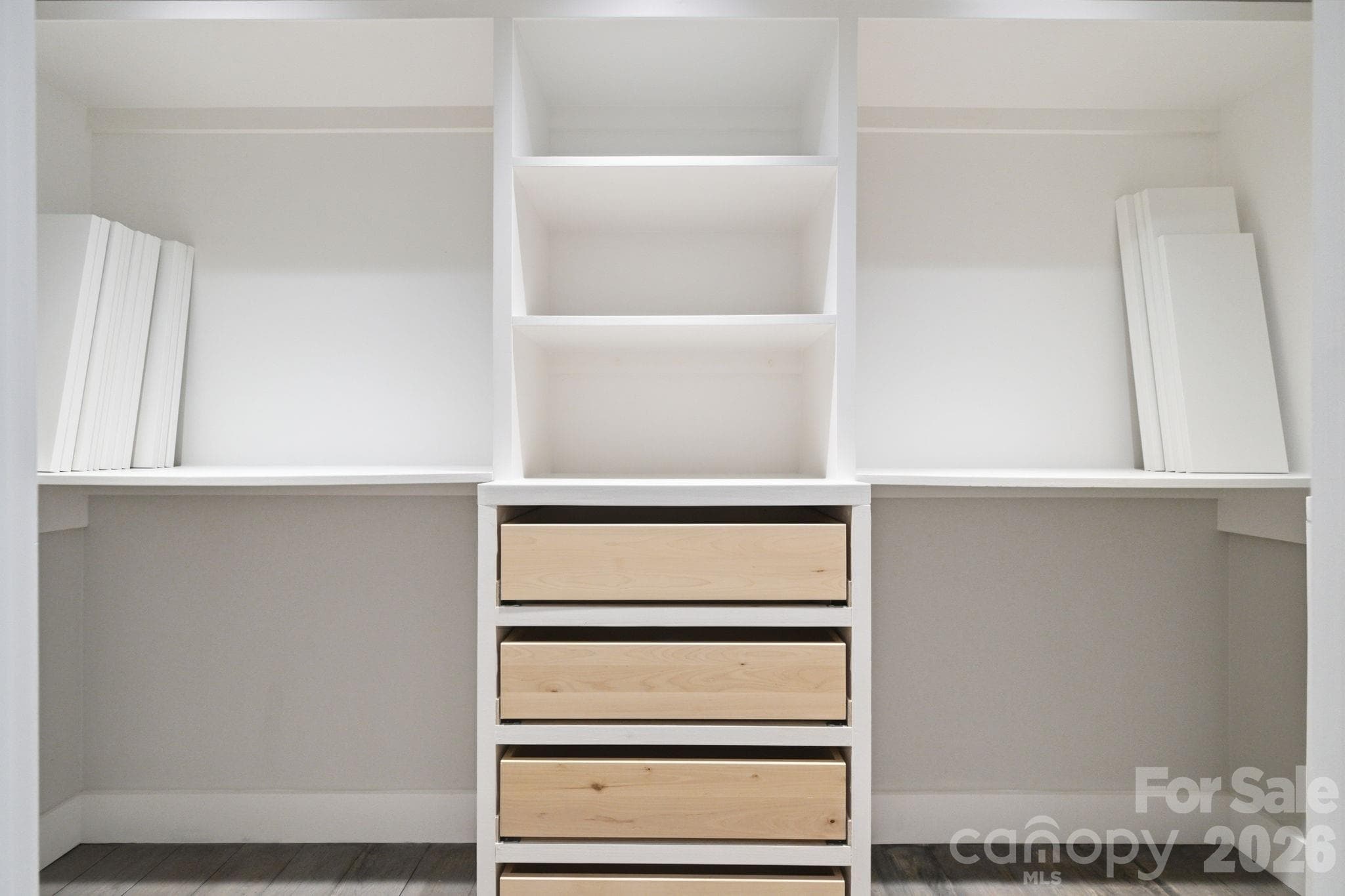 Primary Bedroom Walk-In Closet - 659 Clubhouse Drive, Banner Elk