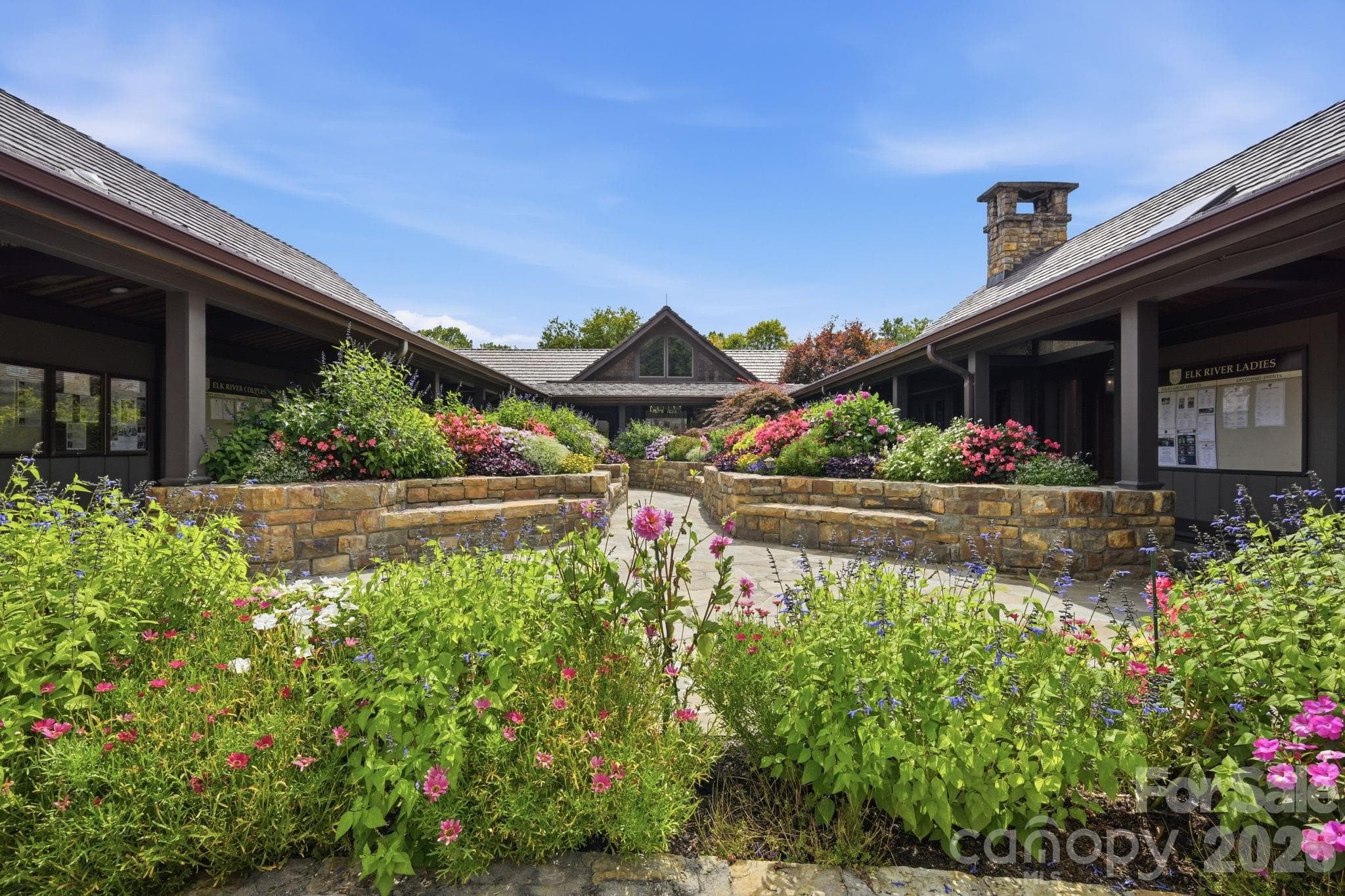 Condominium at 659 Clubhouse Drive, Banner Elk, photo 45 of 48