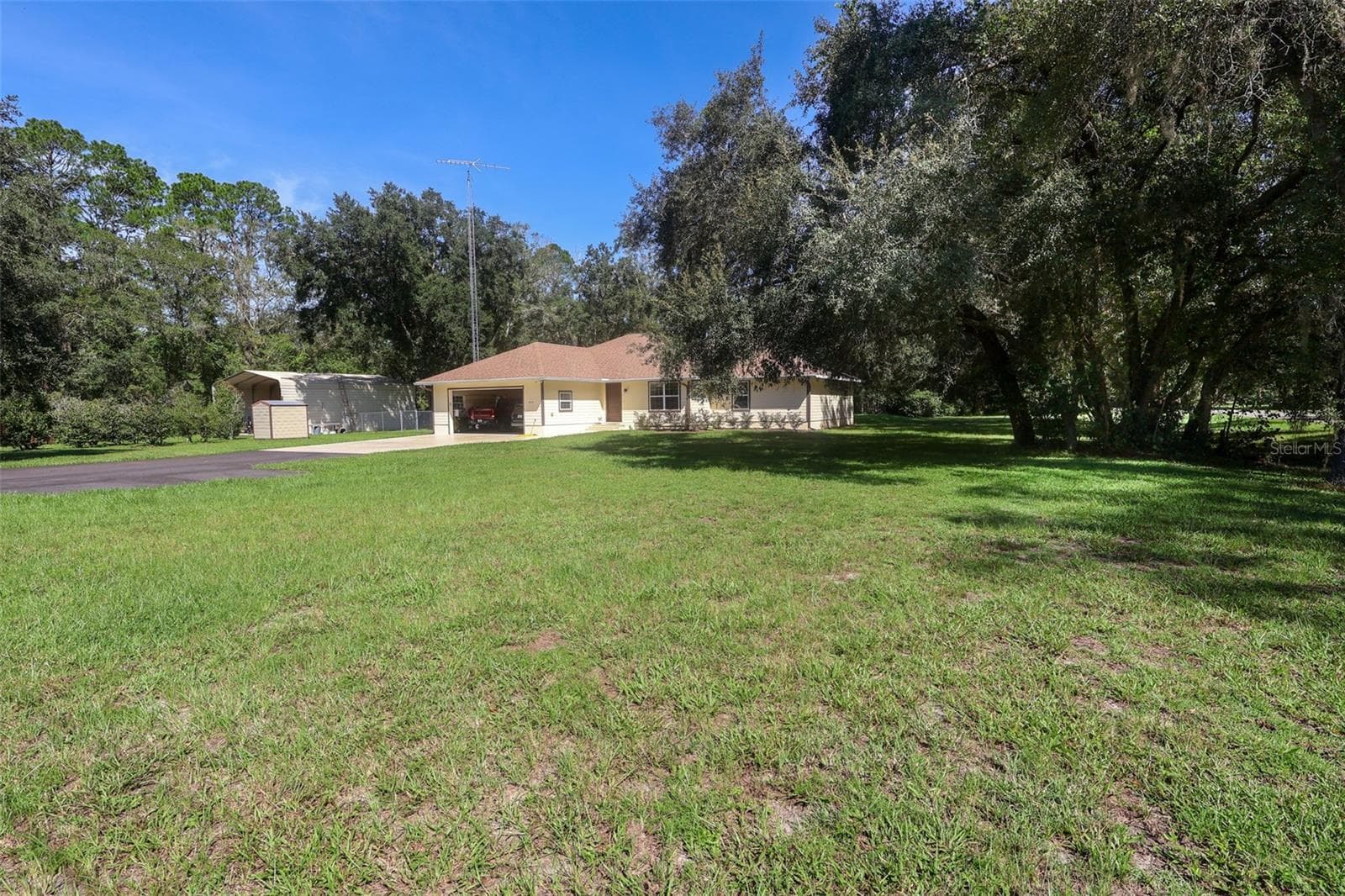 Single Family Residence at 6723 SW 95TH ST, HAMPTON, photo 5 of 58