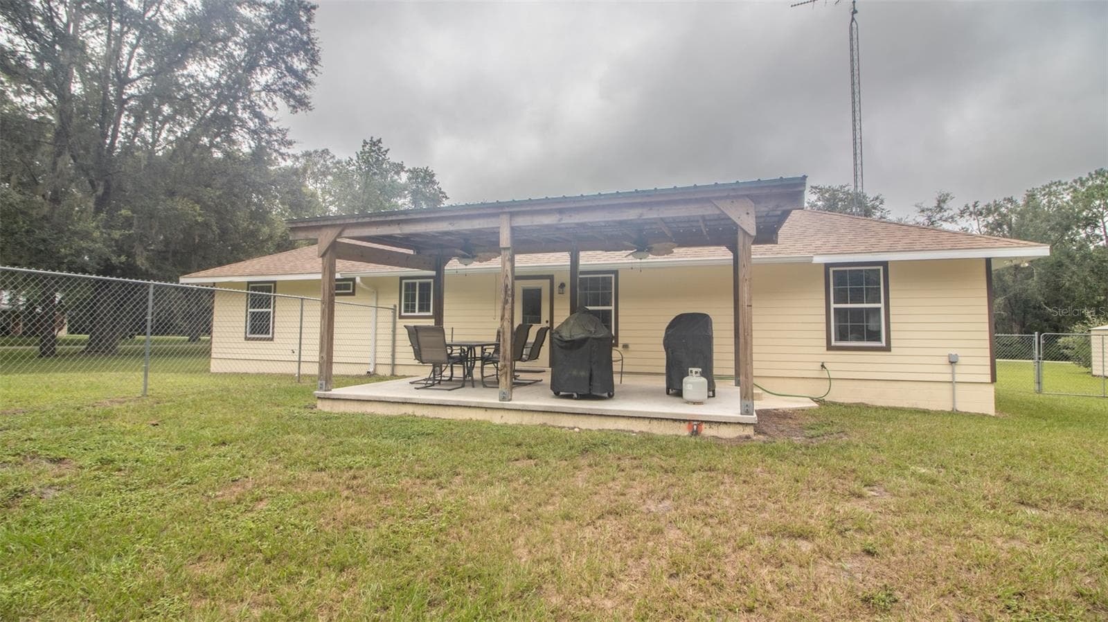 Single Family Residence at 6723 SW 95TH ST, HAMPTON, photo 15 of 58