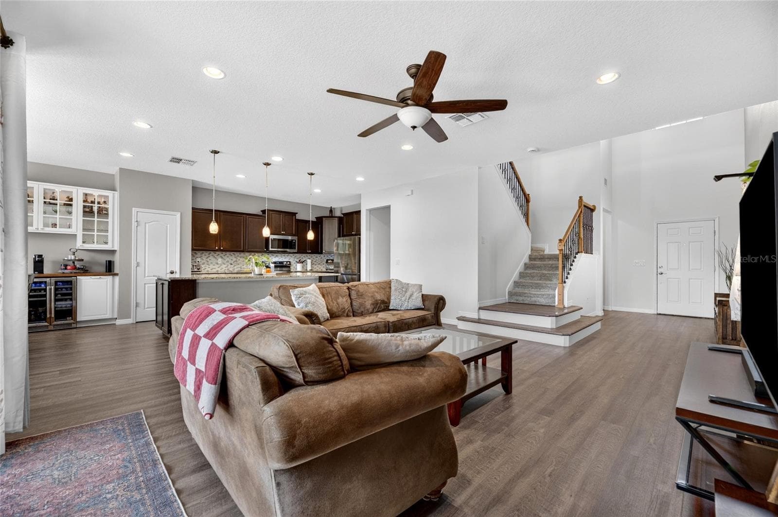 Single Family Residence at 1521 CUSTER BAYOU ST, RUSKIN, photo 19 of 91