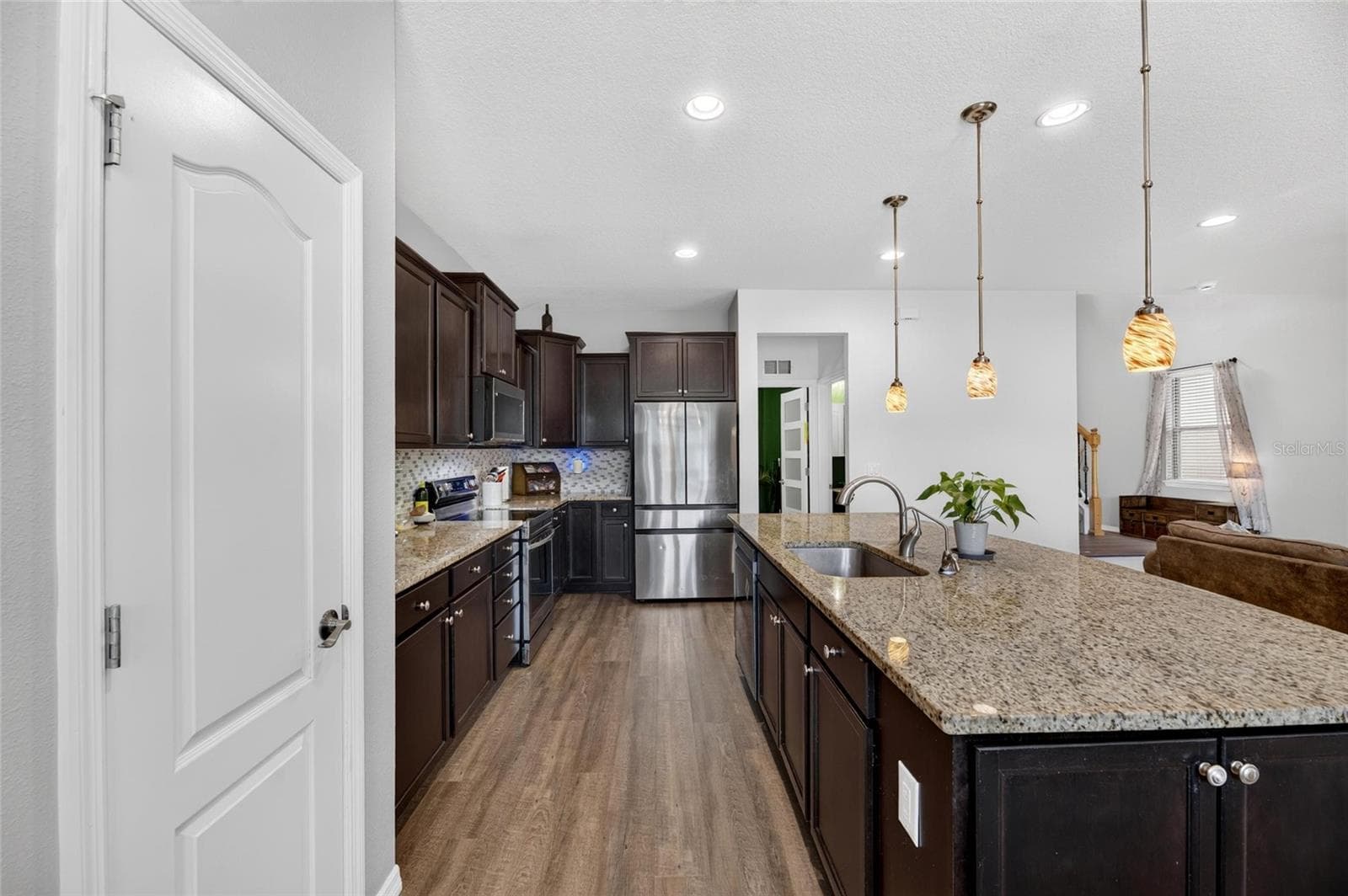Single Family Residence at 1521 CUSTER BAYOU ST, RUSKIN, photo 27 of 91