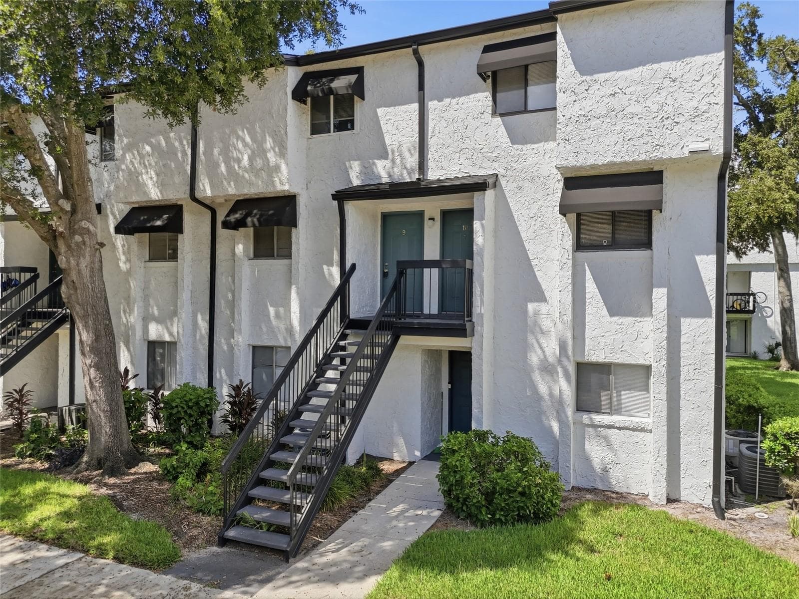 4263 S SEMORAN BLVD #9
