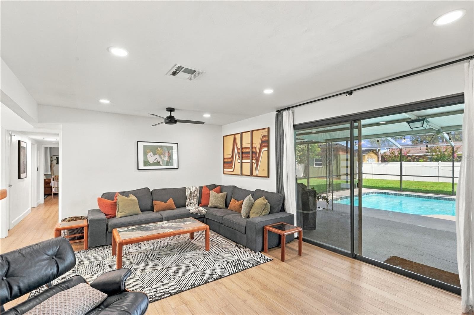 Single Family Residence at 303 HALSEY ST, ORLANDO, photo 13 of 45