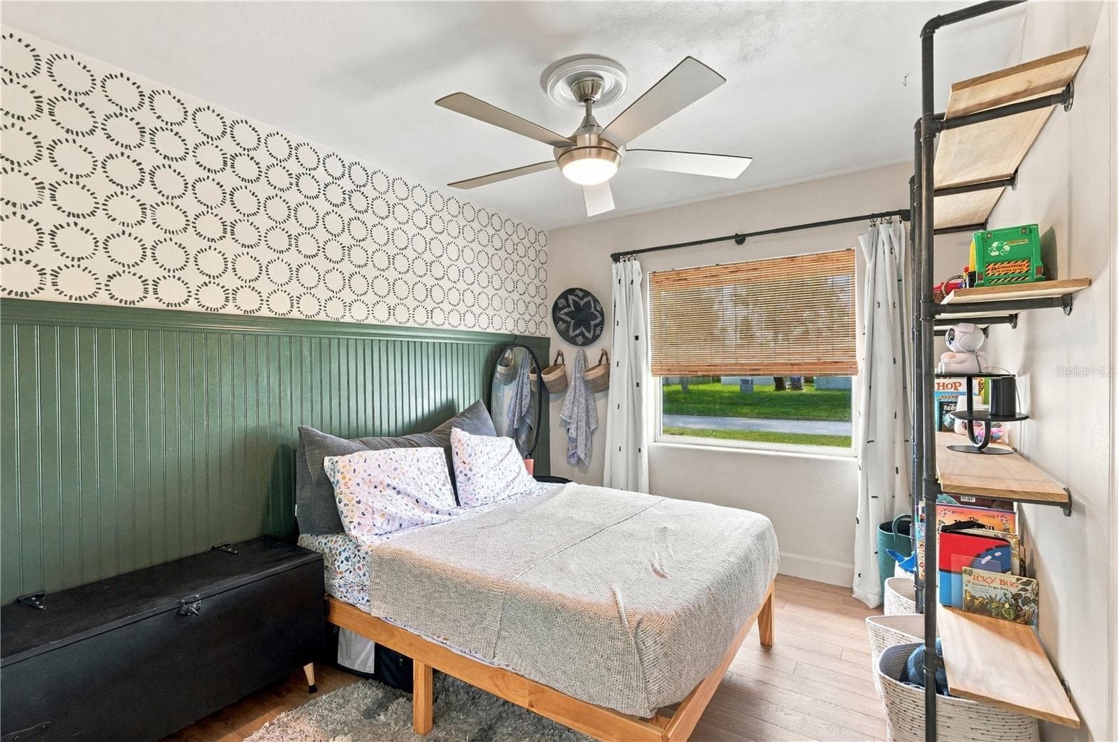 Single Family Residence at 303 HALSEY ST, ORLANDO, photo 23 of 45