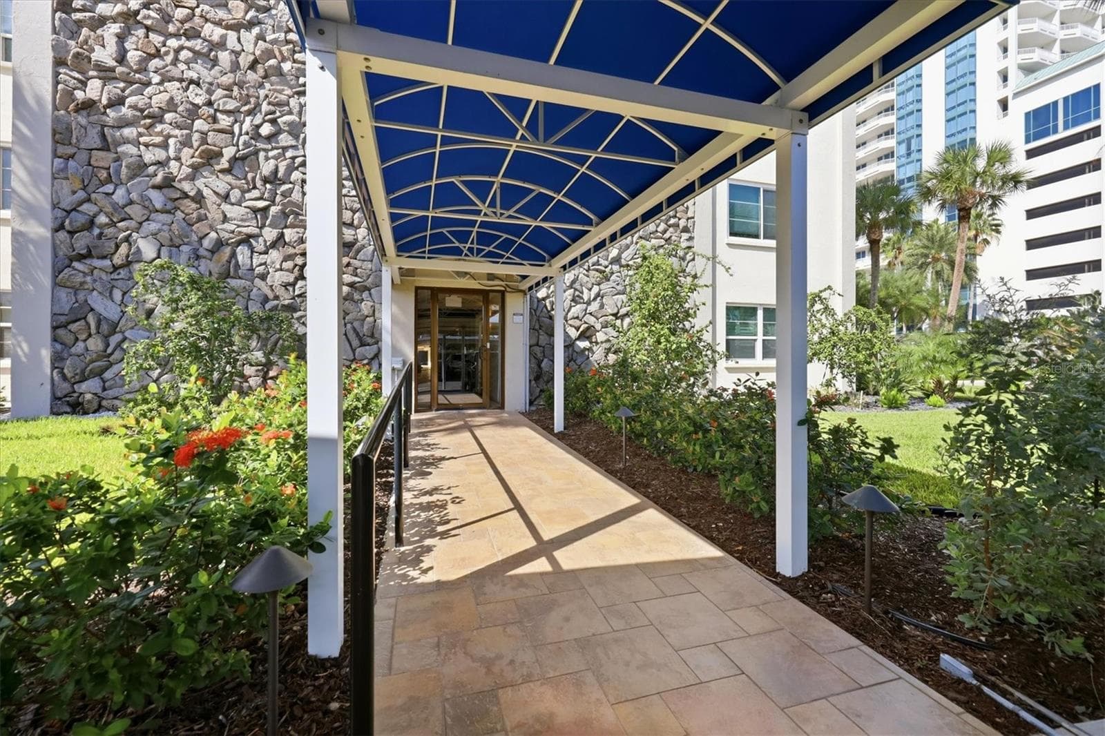 East Entrance Fob Activated - 800 BENJAMIN FRANKLIN DR #501, SARASOTA