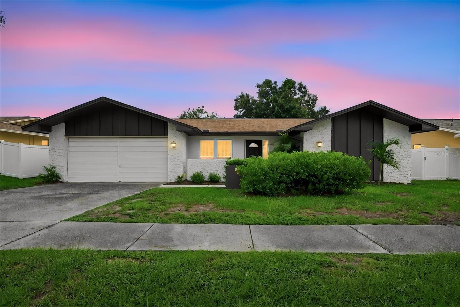 Single Family Residence at 203 HILLCREST DR, SAFETY HARBOR, photo 2 of 51