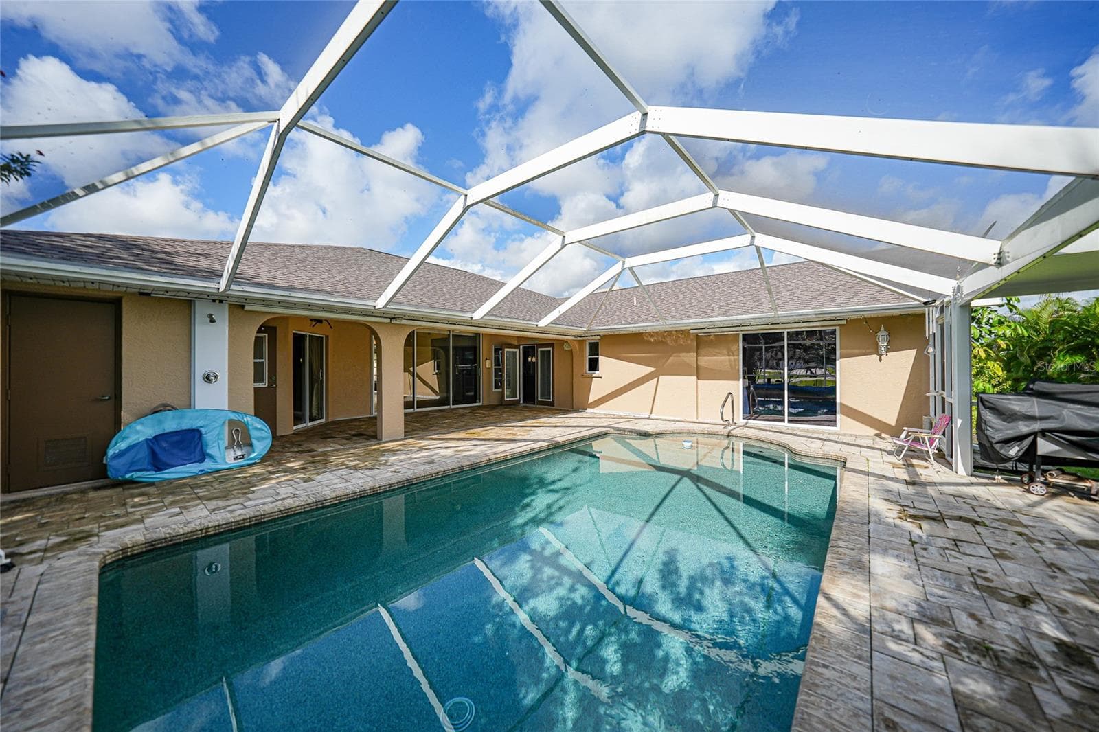 Single Family Residence at 2320 BENDWAY DR, PORT CHARLOTTE, photo 4 of 56