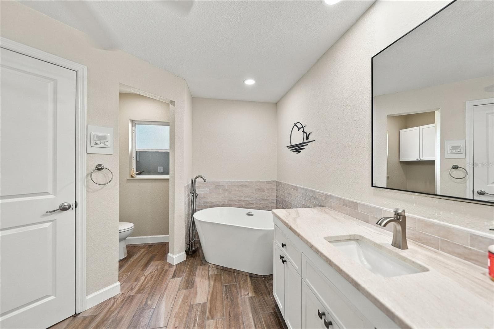 Single Family Residence at 2320 BENDWAY DR, PORT CHARLOTTE, photo 29 of 56