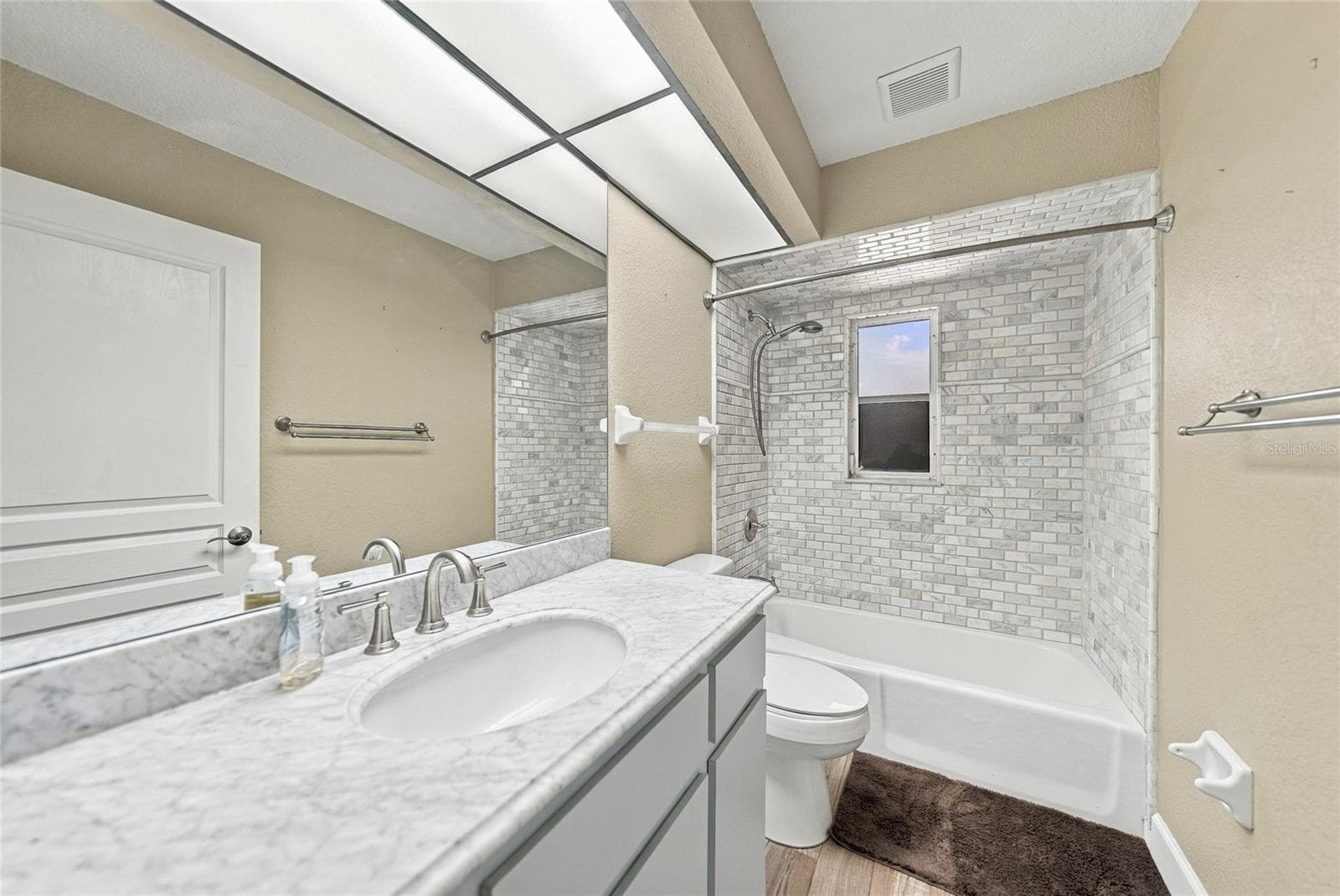 Single Family Residence at 2320 BENDWAY DR, PORT CHARLOTTE, photo 38 of 56