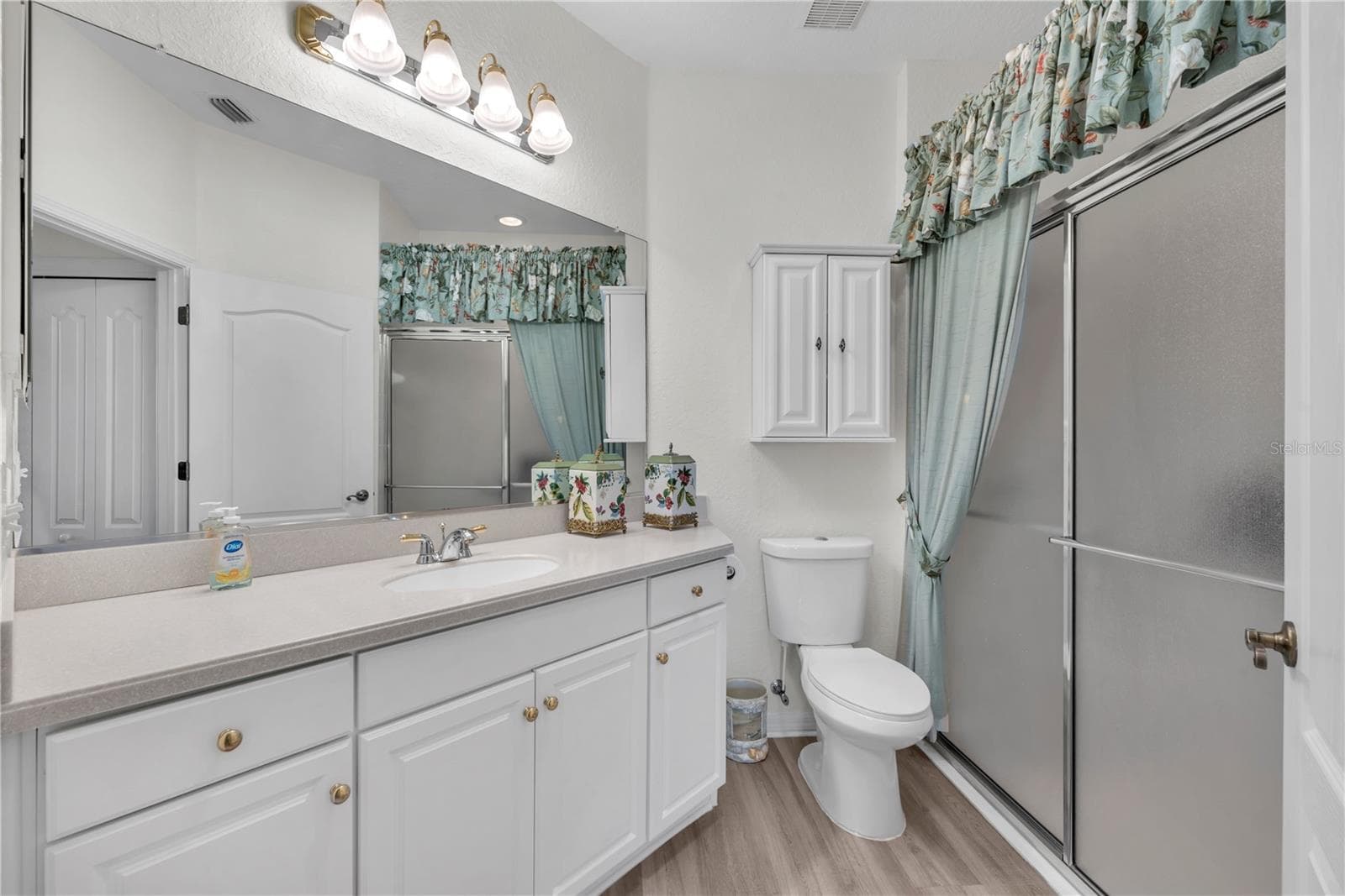 Half Duplex at 2451 SIFIELD GREENS WAY, SUN CITY CENTER, photo 20 of 32