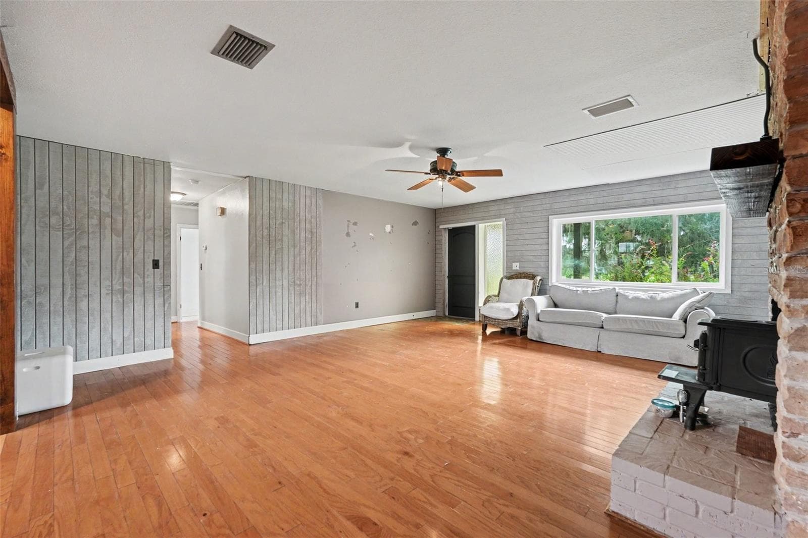 Single Family Residence at 36653 BLANTON RD, DADE CITY, photo 6 of 42