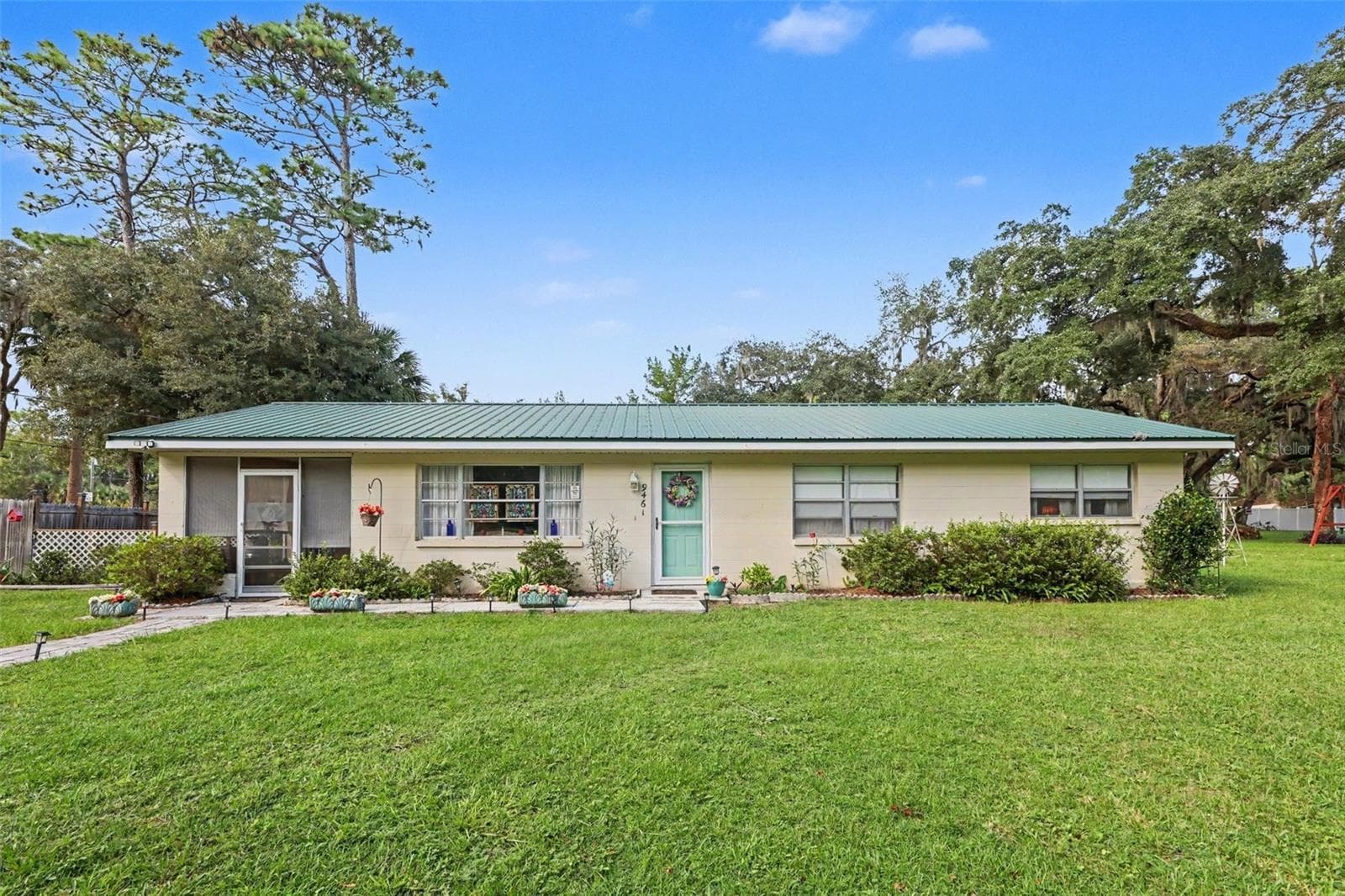 9461 W TALL PINES CT