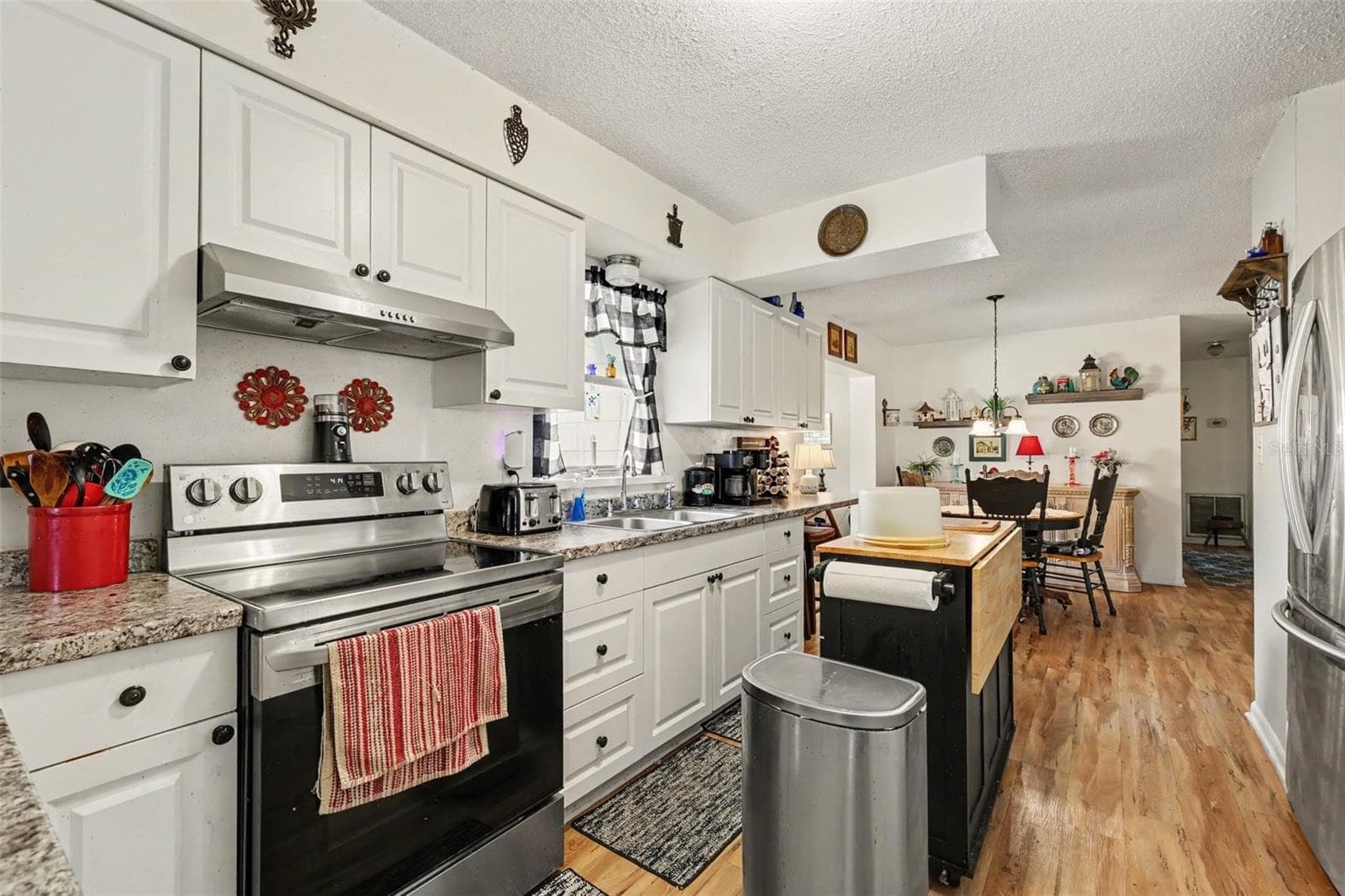 Single Family Residence at 9461 W TALL PINES CT, CRYSTAL RIVER, photo 11 of 33