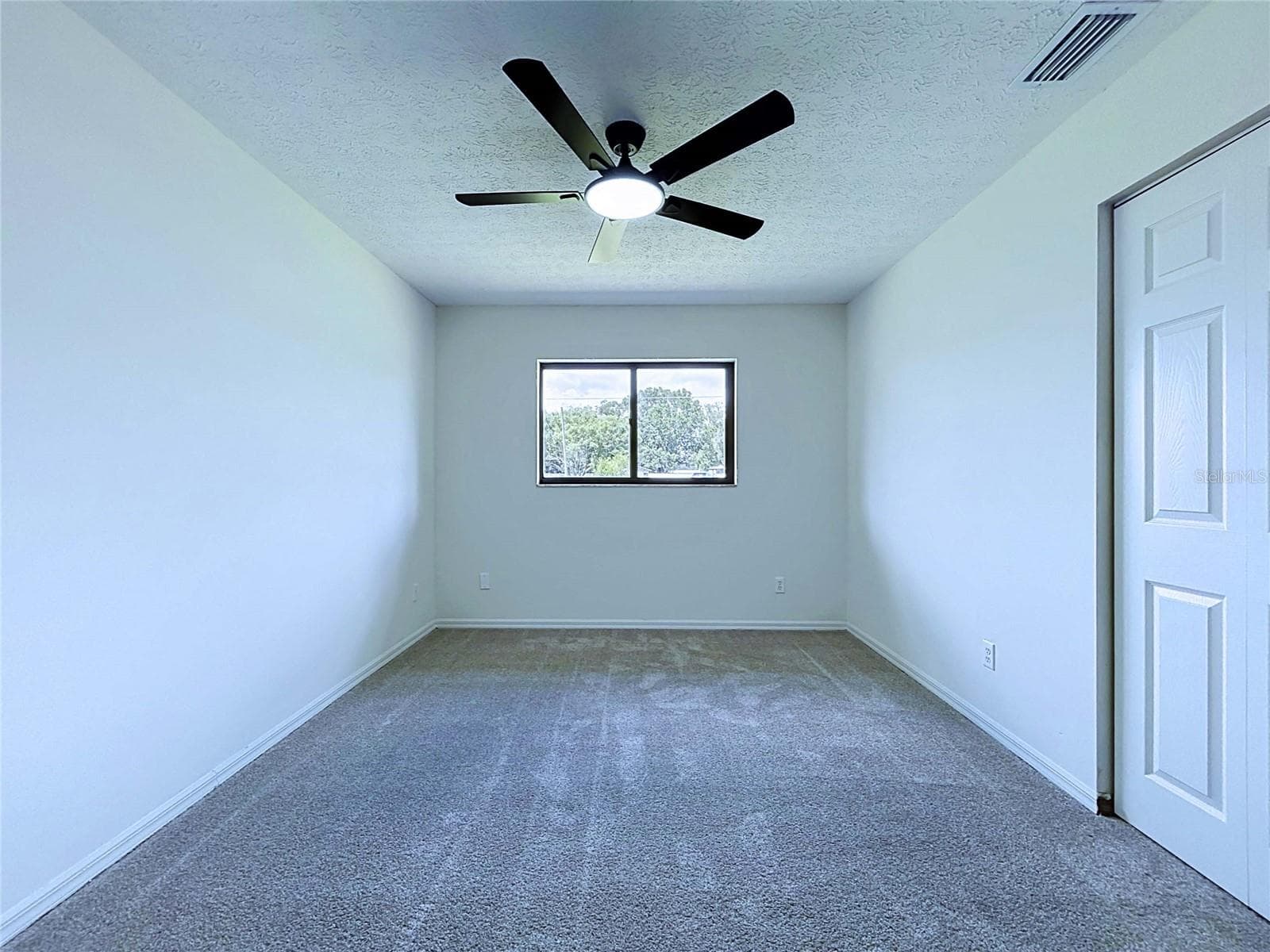 Single Family Residence at 4129 FOX RIDGE BLVD, WESLEY CHAPEL, photo 33 of 49