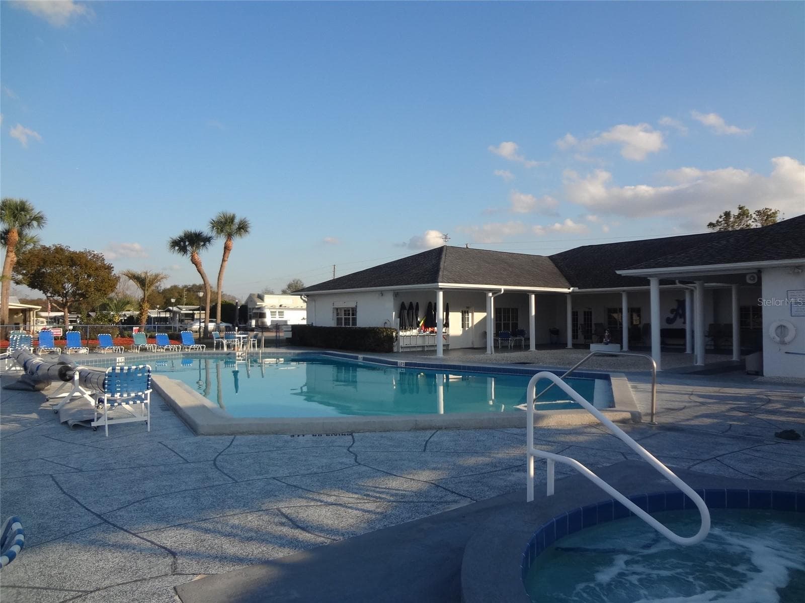 Manufactured Home at 35051 CONDOMINIUM BLVD, ZEPHYRHILLS, photo 33 of 37