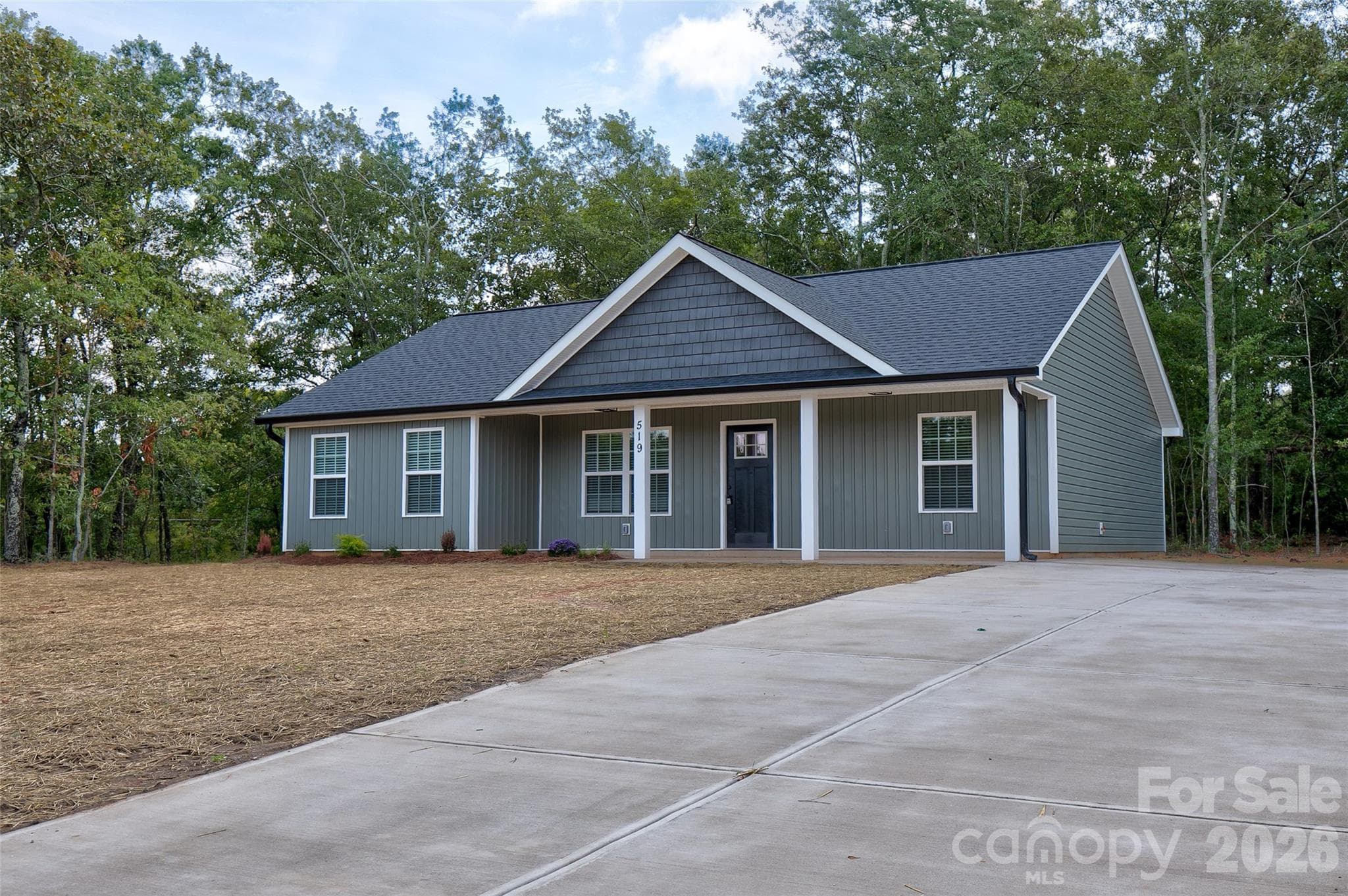 Single Family Residence at 519 S Third Street, McBee, photo 7 of 42