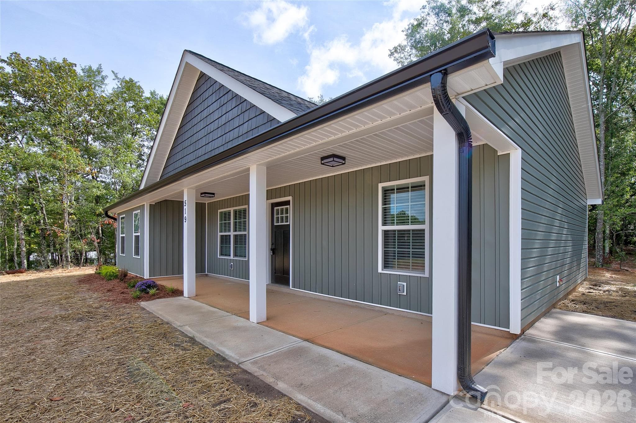 Single Family Residence at 519 S Third Street, McBee, photo 8 of 42